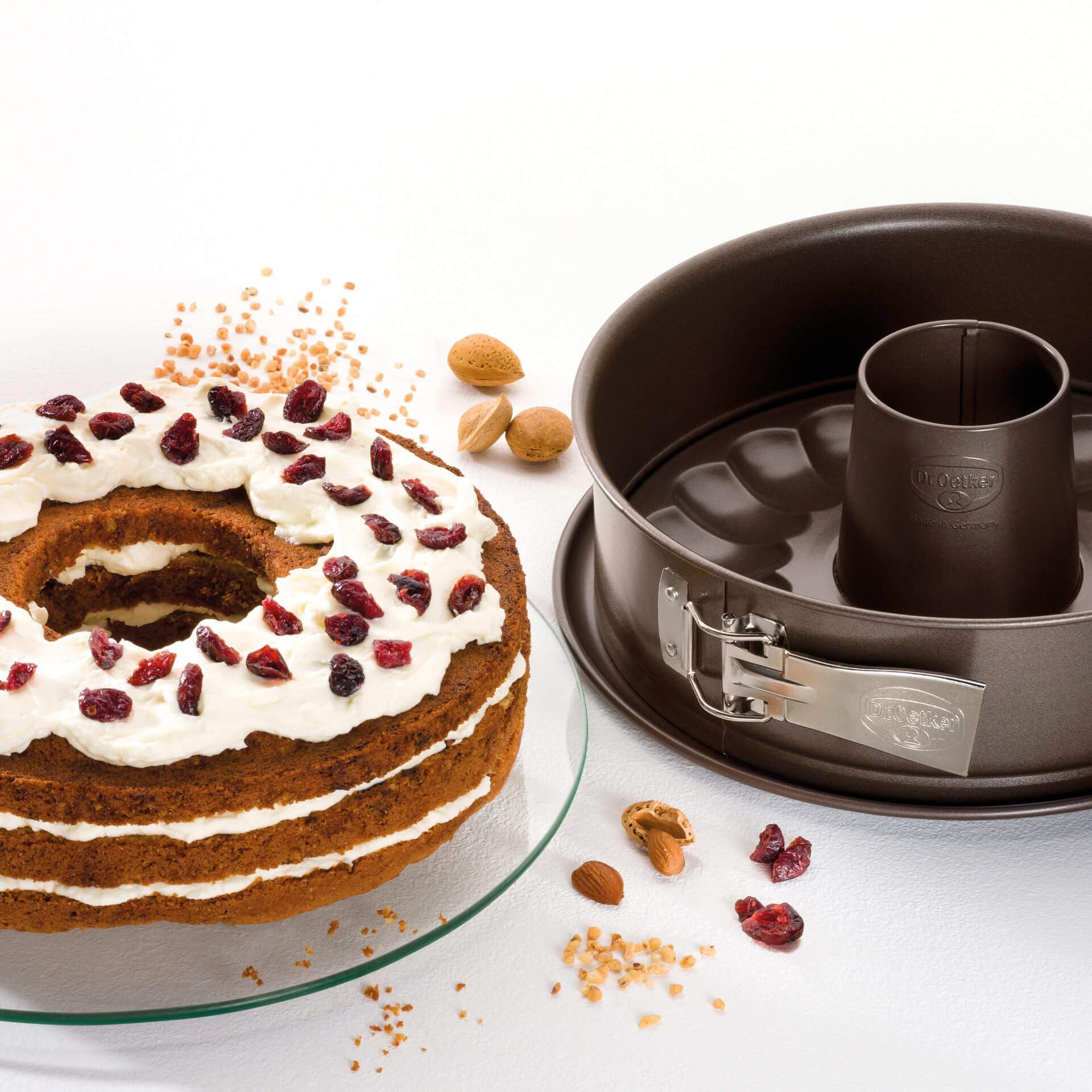 Dr. Oetker Küchenhelfer Springform »Back-Edition, mit Servier- & Rohrboden« Antihaft-Beschichtung, schnitt-& kratzfest, hitzebeständig bis 230°C