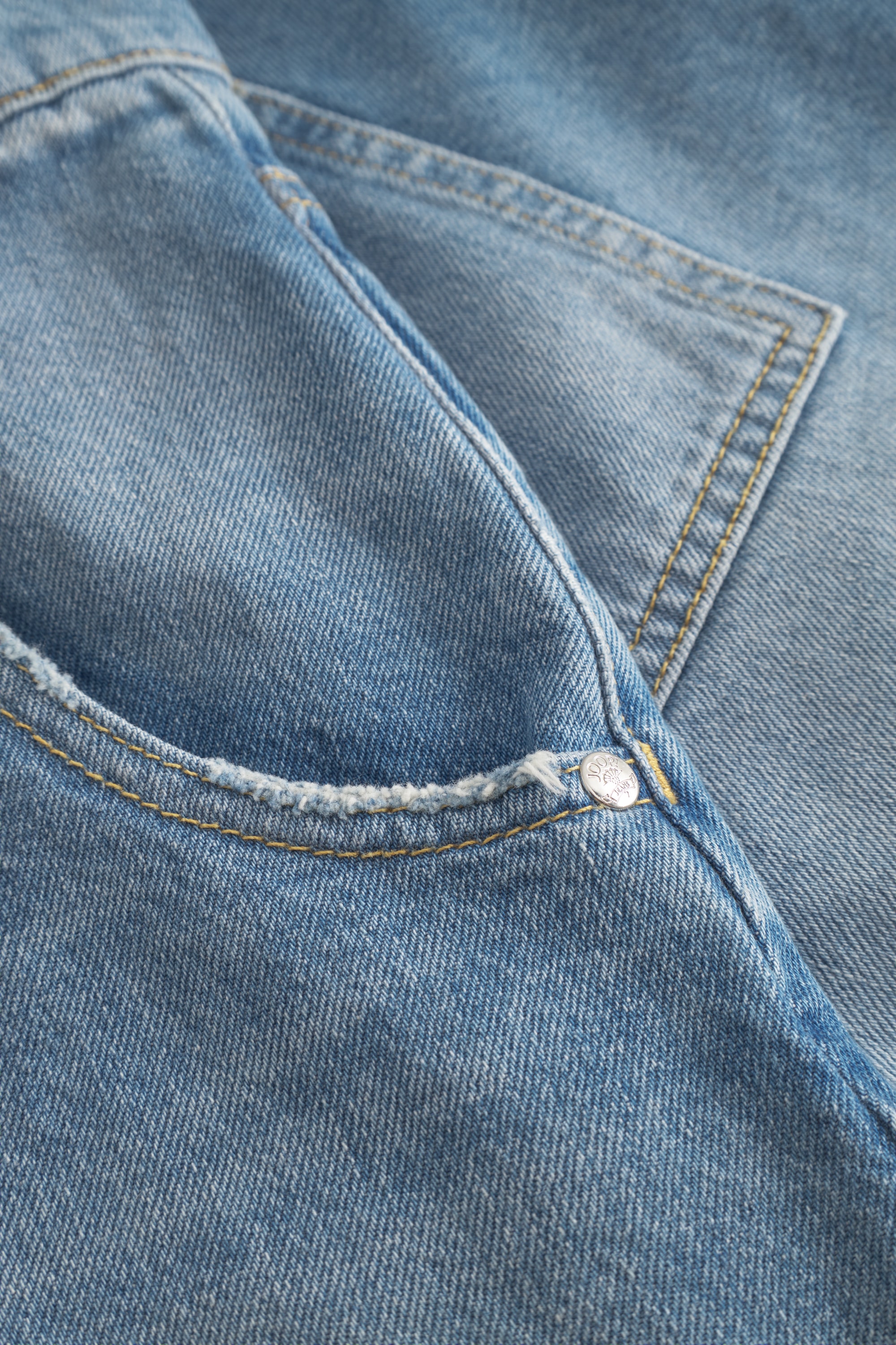 Joop Jeans Jeansshorts »Esther«, mit Fransensaum