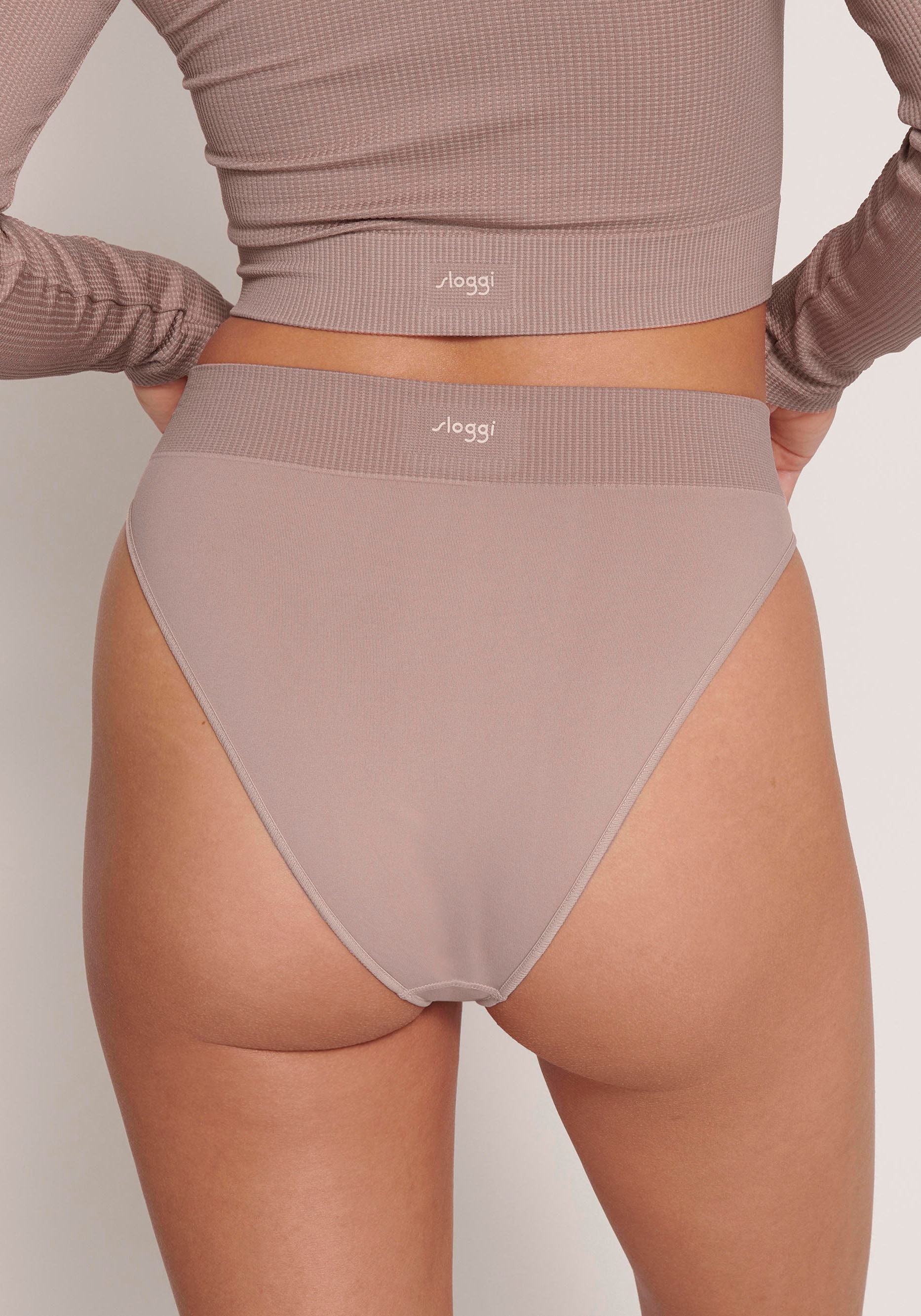 sloggi Slip »EVER Infused Aloe High leg«, pflegend