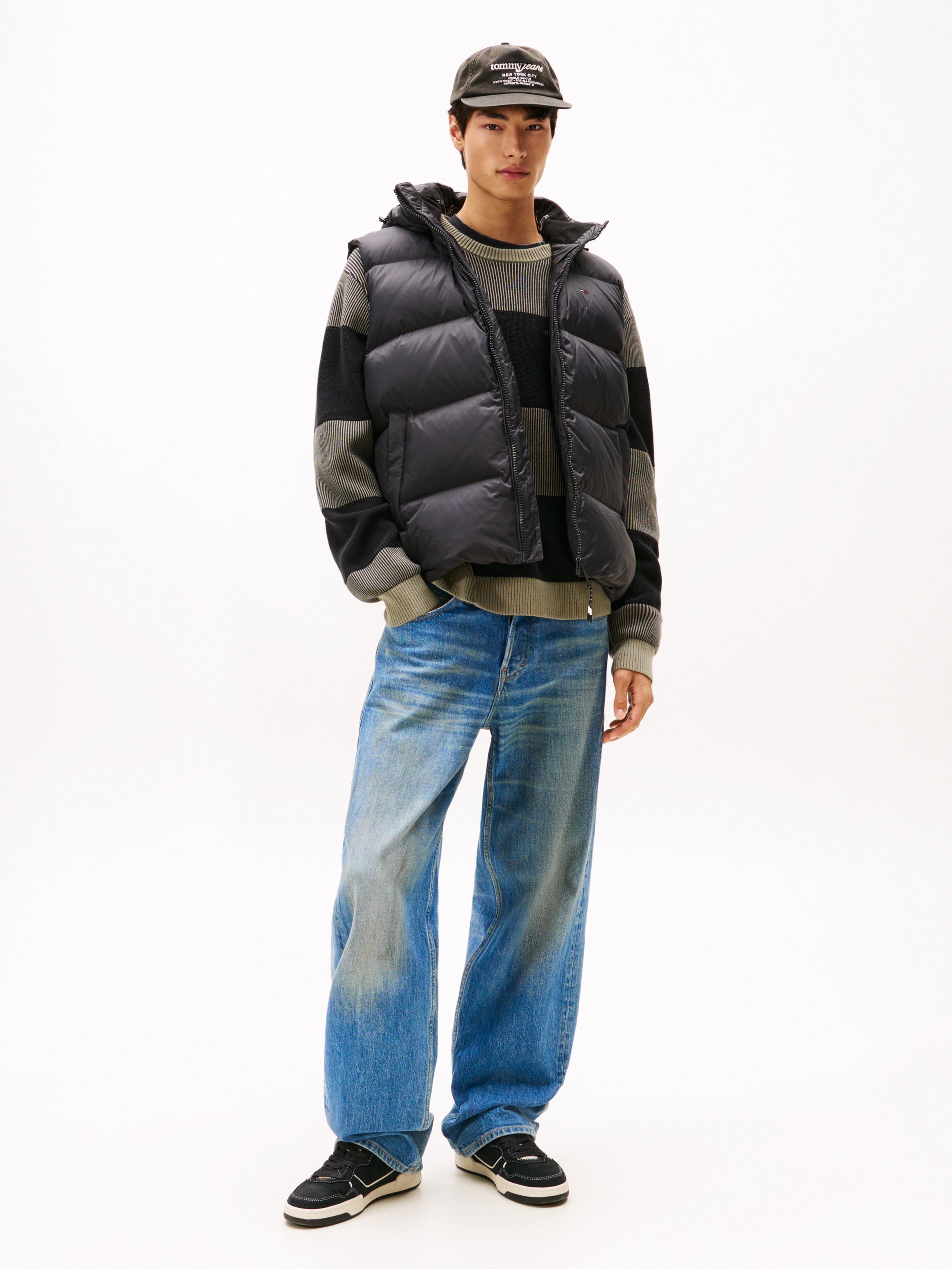Tommy Jeans Steppweste »TJM ESSENTIAL DOWN VEST EXT«, abnehmbare Kapuze mit Kordelzug