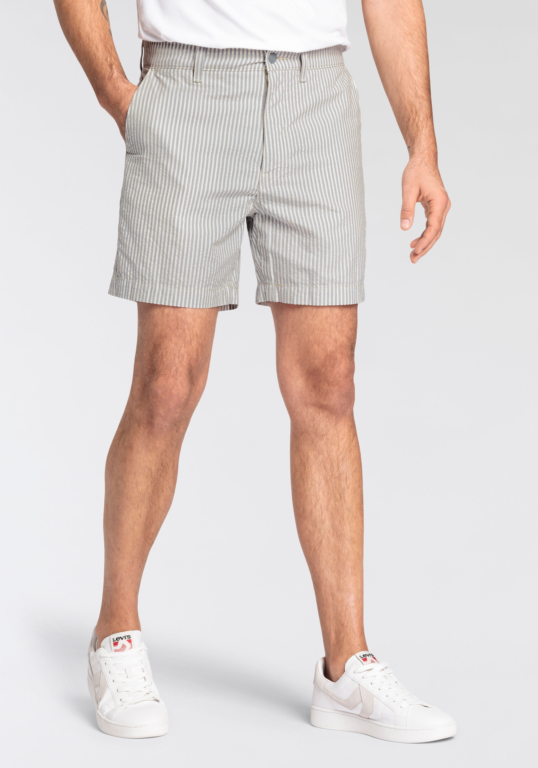 Chinohose »Shorts XX AUTHENTIC SHORT II«, mit feinen Streifen