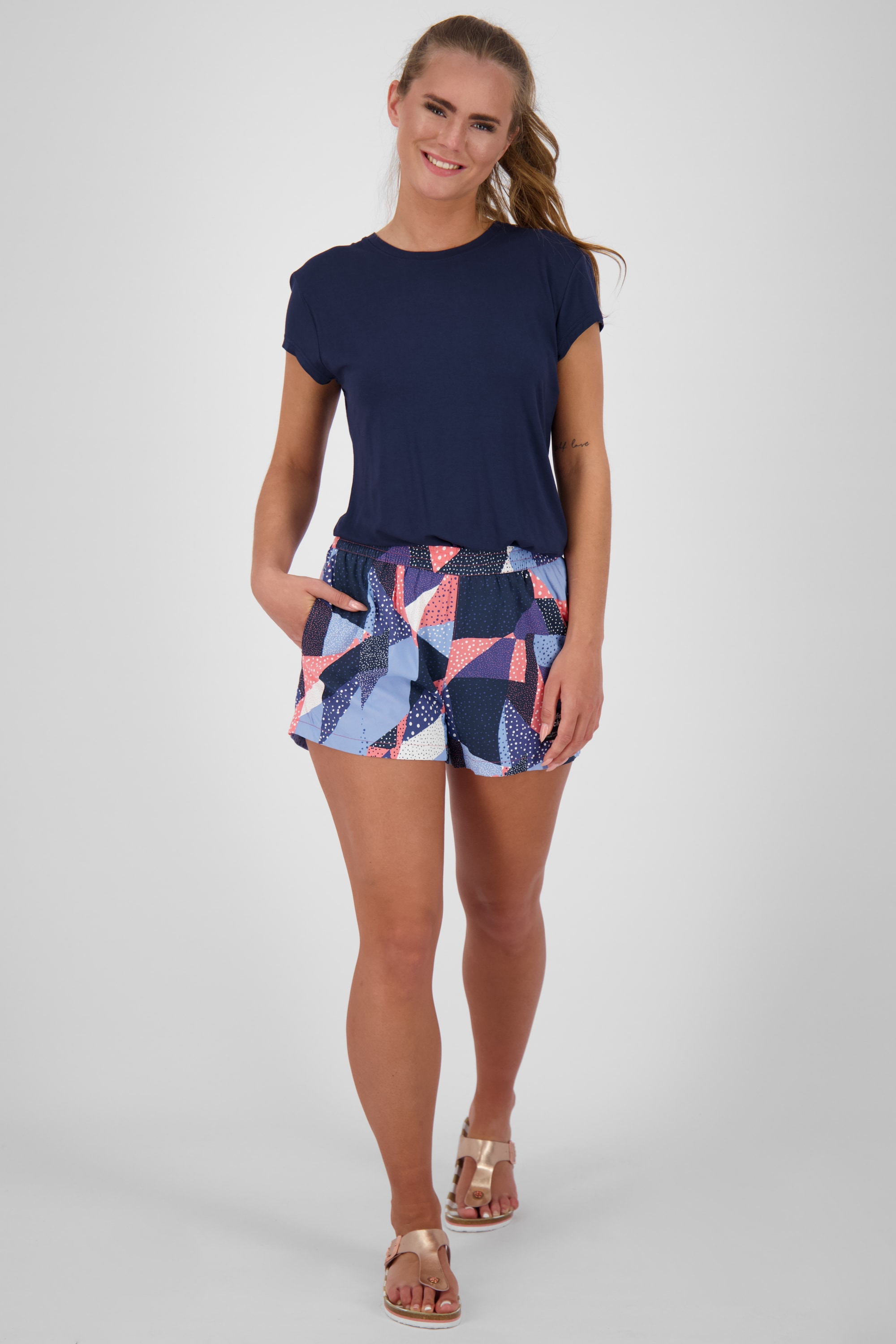 Alife & Kickin Shorts »Damen OxanaAK A«