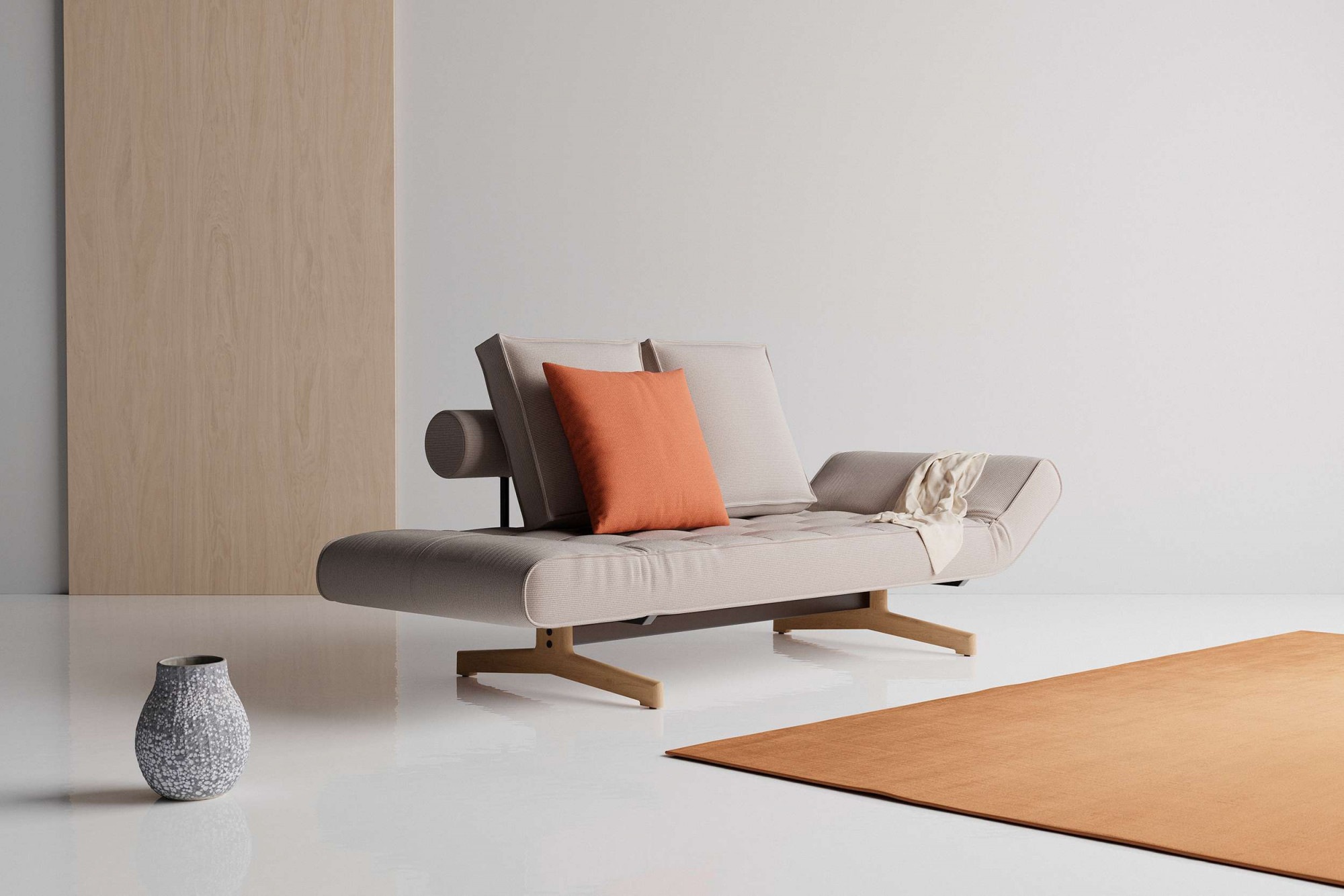 INNOVATION LIVING ™ 3-Sitzer »Ghia Schlafsofa«, eine große Liegefläche mit geringer Stellfläche, beidseitig abklappbar