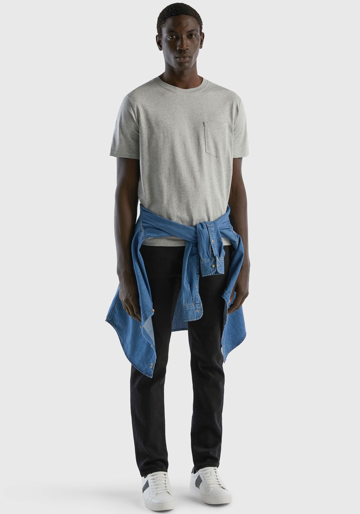 aufgesetzter mit Brusttasche Benetton T-Shirt, Colors United of kaufen