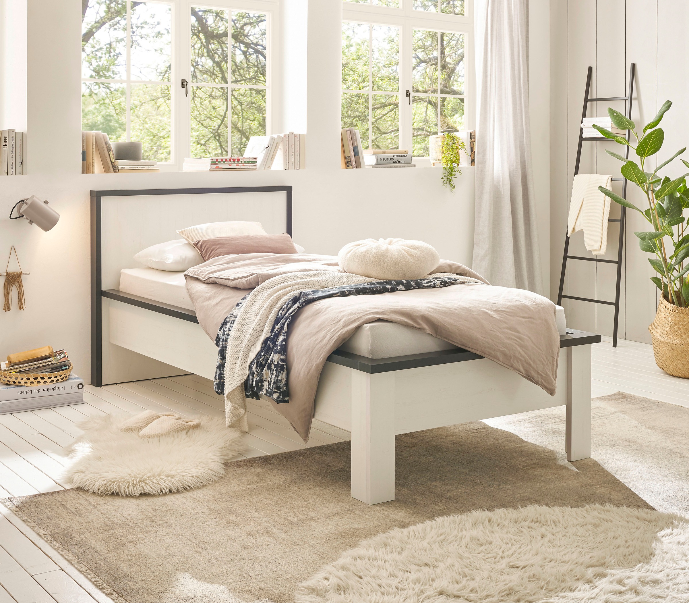 Home affaire Einzelbett »SHERWOOD Liegefläche 90/140 oder 180x200 cm«, aus günstig online kaufen
