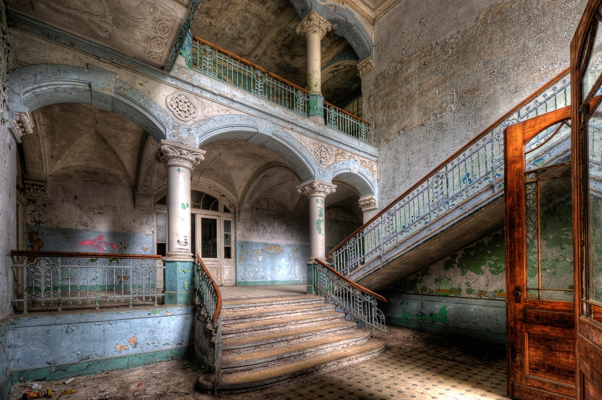 Papermoon Fototapete »Verlassenes Krankenhaus Beelitz« günstig online kaufen