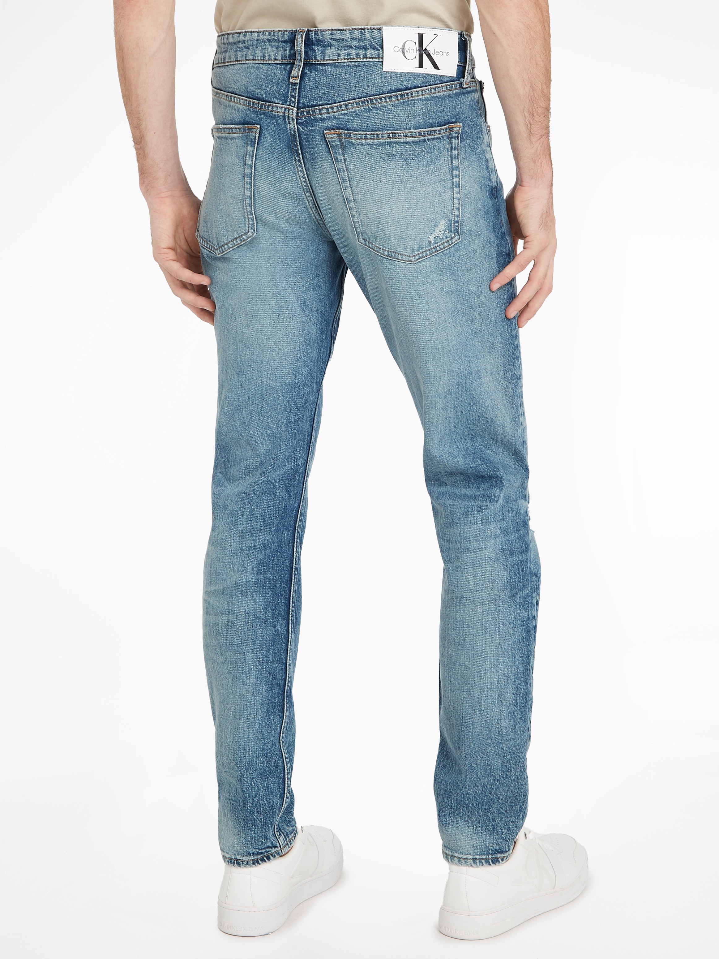 Calvin Klein Jeans Tapered-fit-Jeans »SLIM TAPER«, mit Leder-Badge