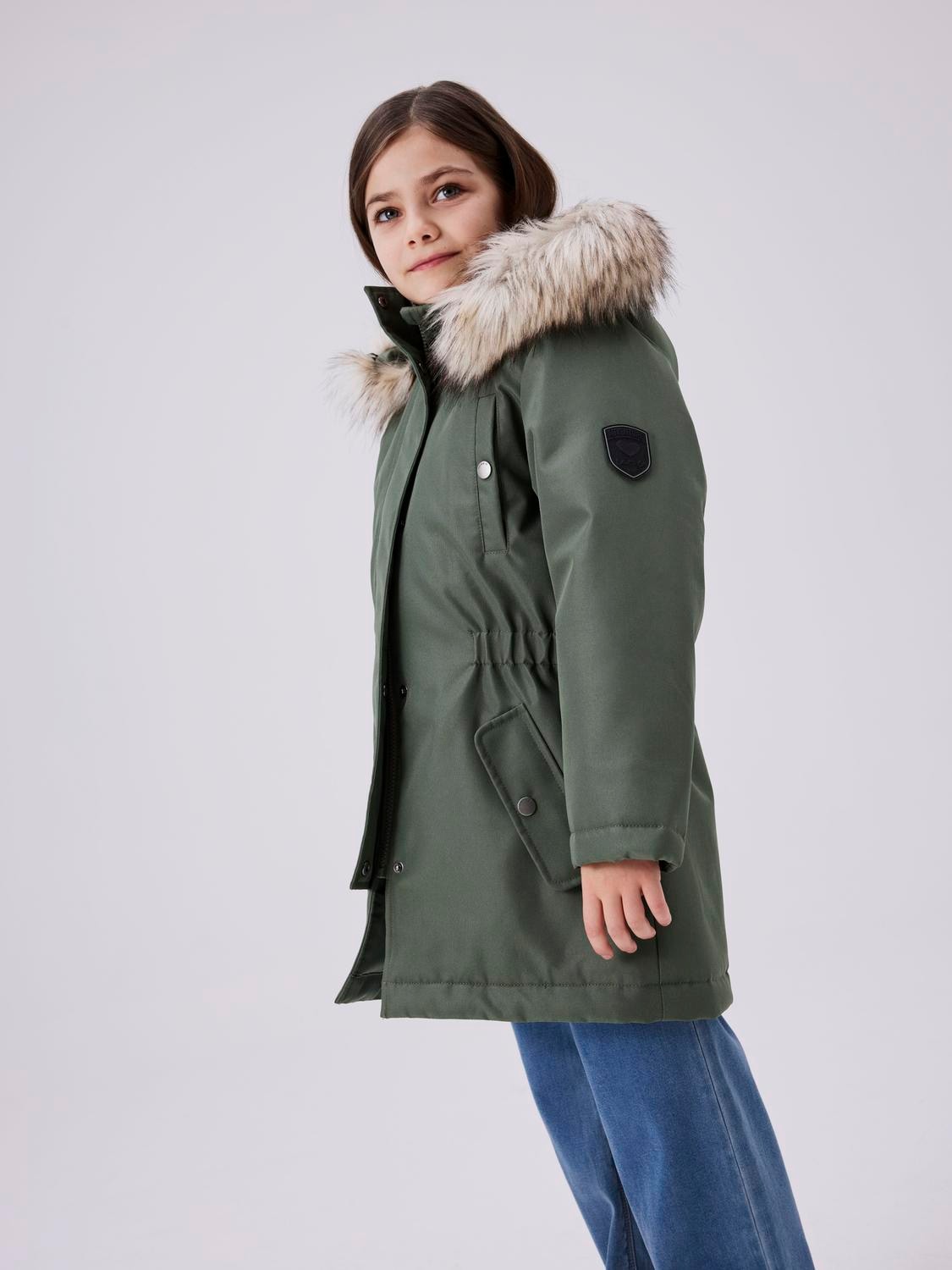 Winterjacke »NKFMILLA PARKA JACKET LONG NOOS«, mit Kapuze