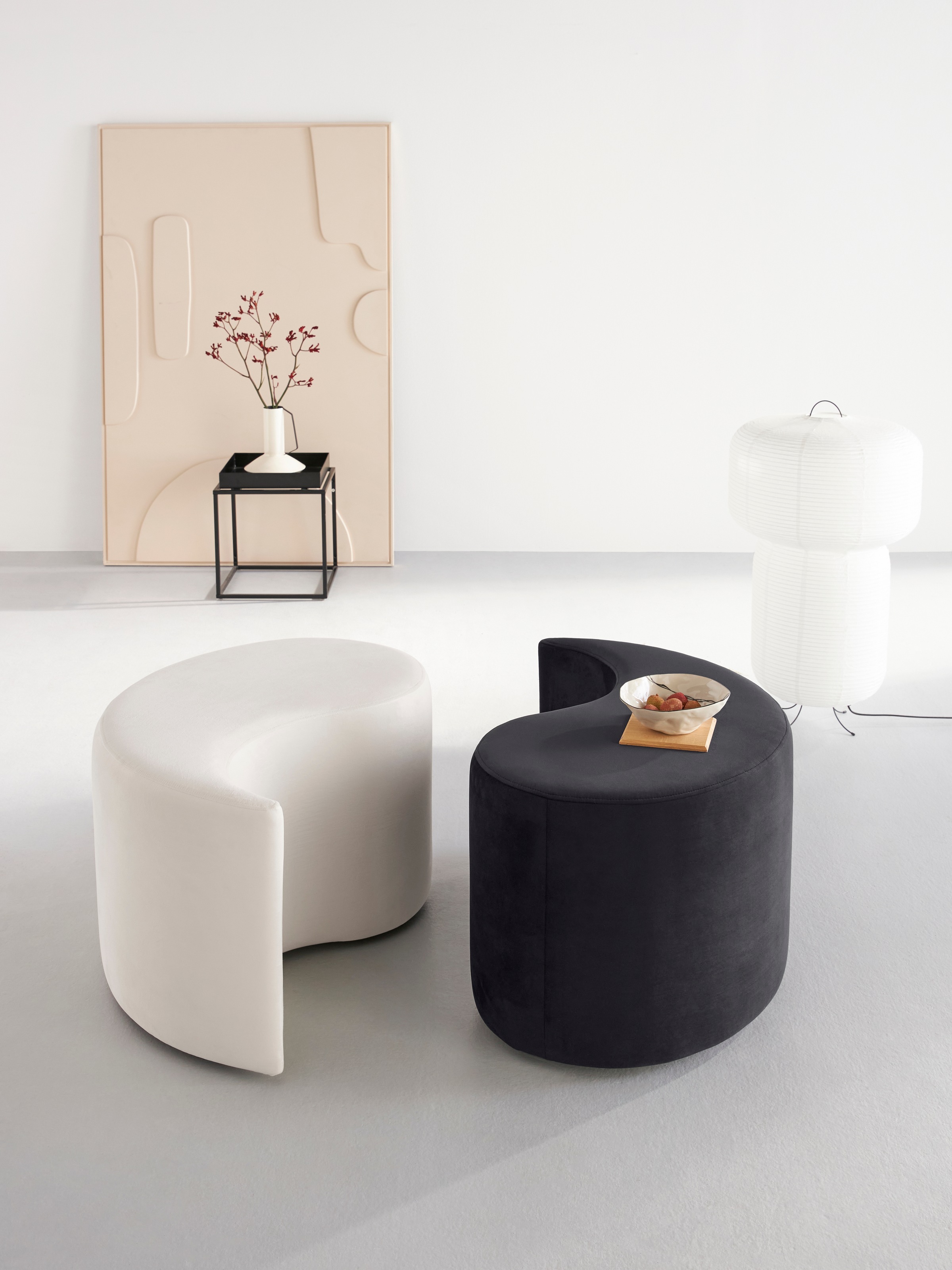 Guido Maria Kretschmer Home&Living Polsterhocker »Yin&Yang Durchmesser 82cm«, 2teilig, einzeln stellbar oder Yin-Yang-Optik
