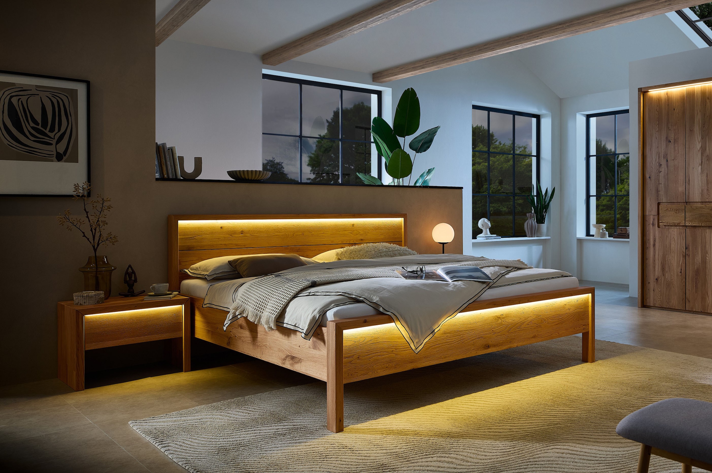 Home affaire Massivholzbett »Ambroise aus Wildeiche« inkl. LED-Beleuchtung, wahlweise auch in Überlänge erhältlich