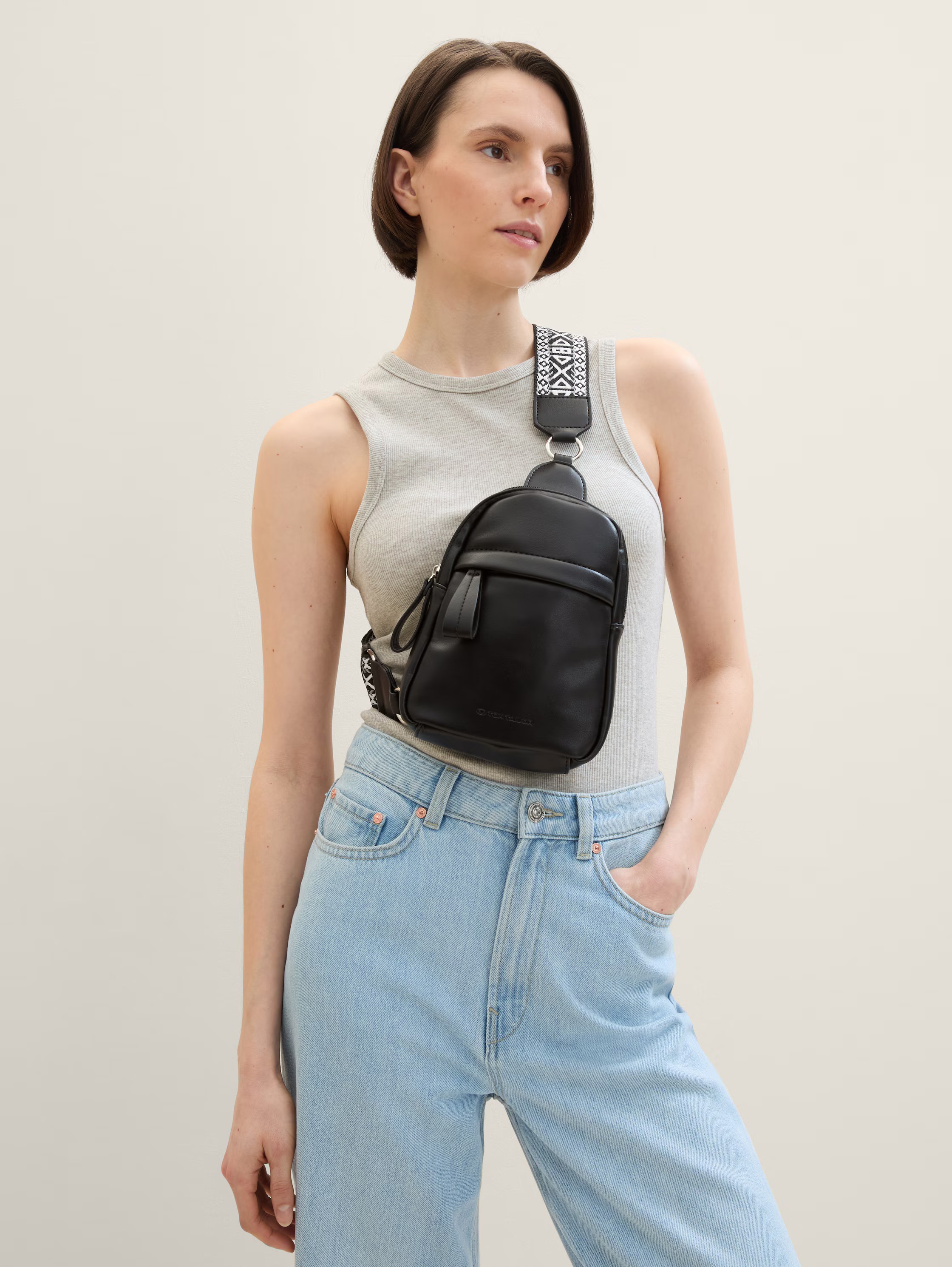 TOM TAILOR Rucksack »Palina«, aus weichem Lederimitat mit effektvollem Schulterriemen