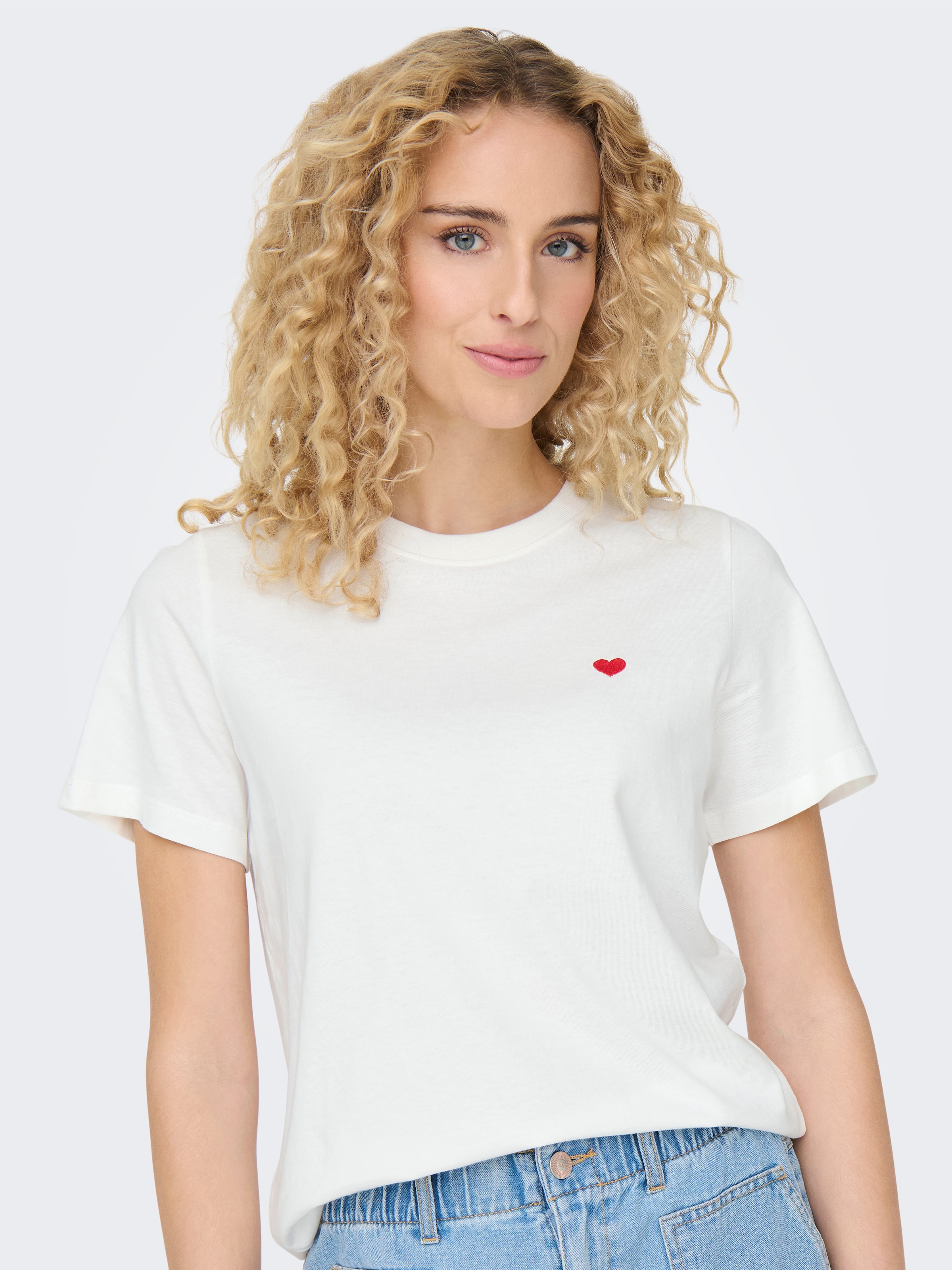 JDY Kurzarmshirt »JDYPISA S/S PRINT TOP JRS NOOS«, mit Herz Stickerei