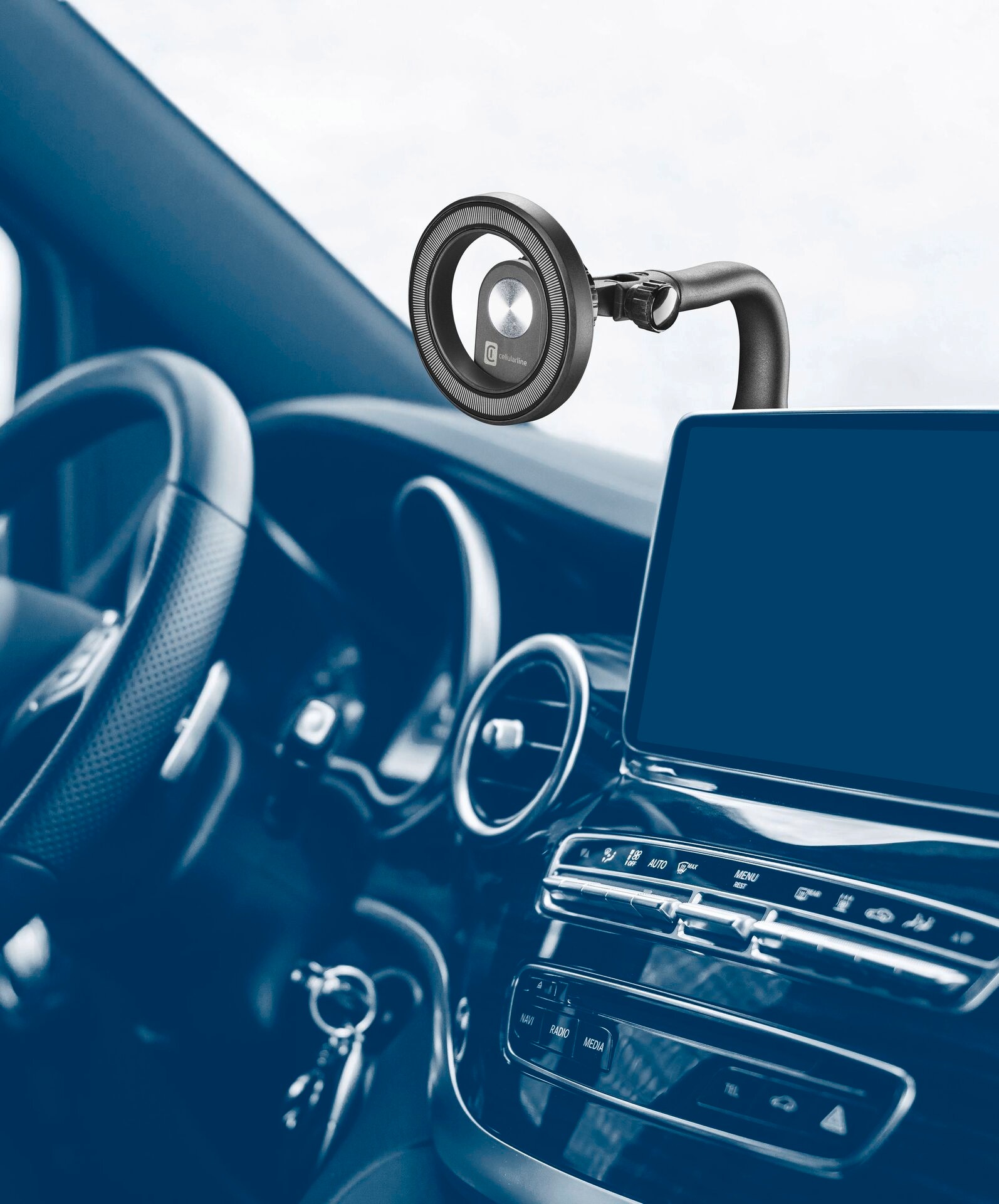 Cellularline Handy-Halterung »MAG Display Car Holder«, zur Befestigung am Fahrzeugdisplay