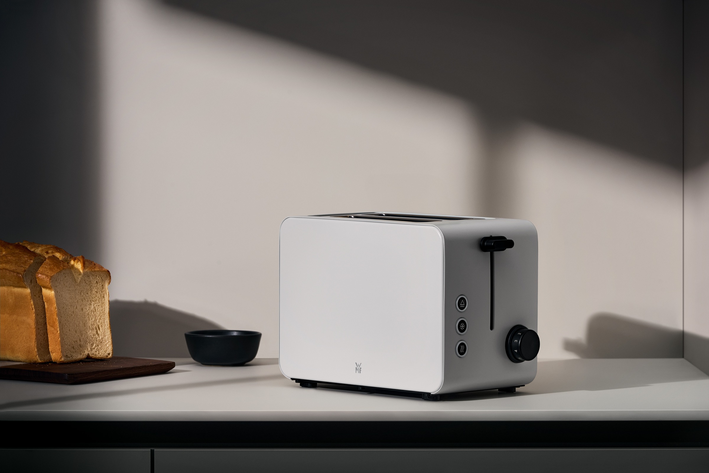 WMF Toaster »Stelio Paper Grey«, 2 kurze Schlitze, 900 W, 7 Bräunungsstufen, Cromargan, Brotzentrierung, Brötchenwärmer, 900 W