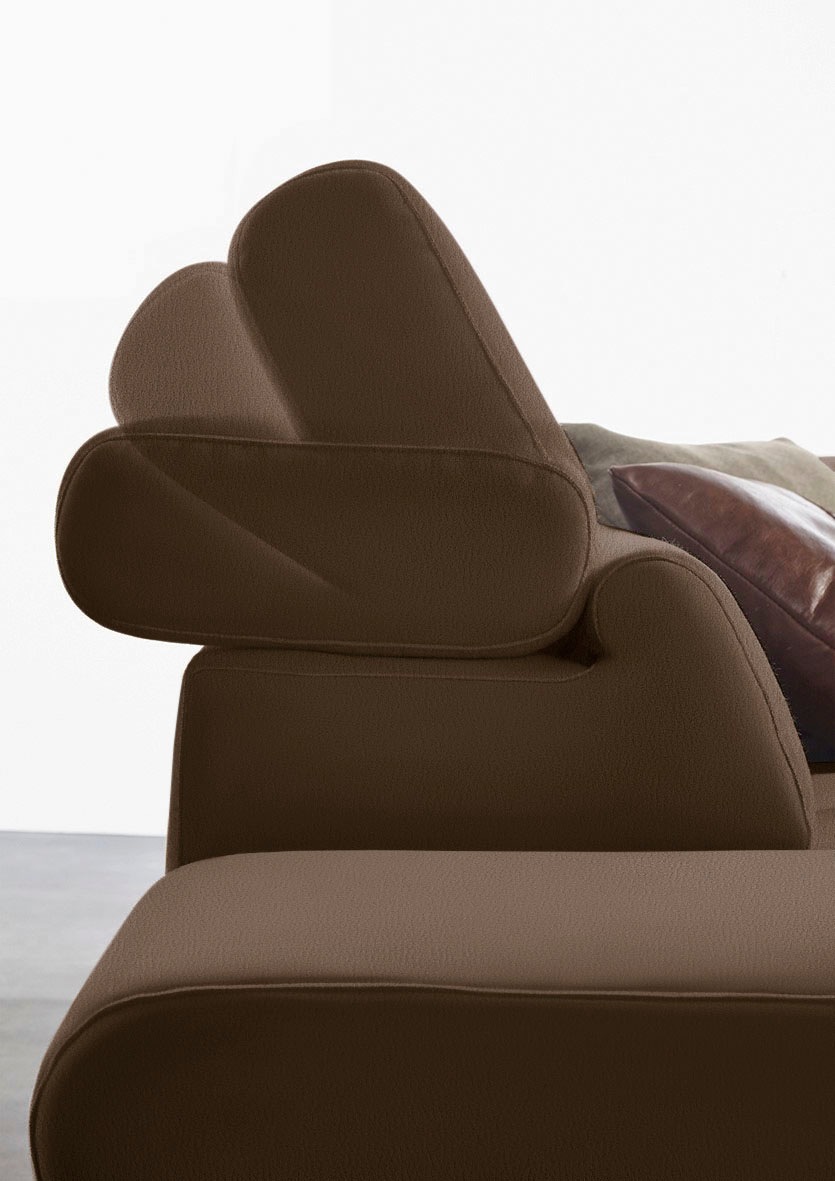 W.SCHILLIG Ecksofa »finn, Designsofa mit tollem Sitzkomfort, bequem, L-Form«, German Design Award 2016, Fußgestell Nussbaum natur, Breite 281 cm