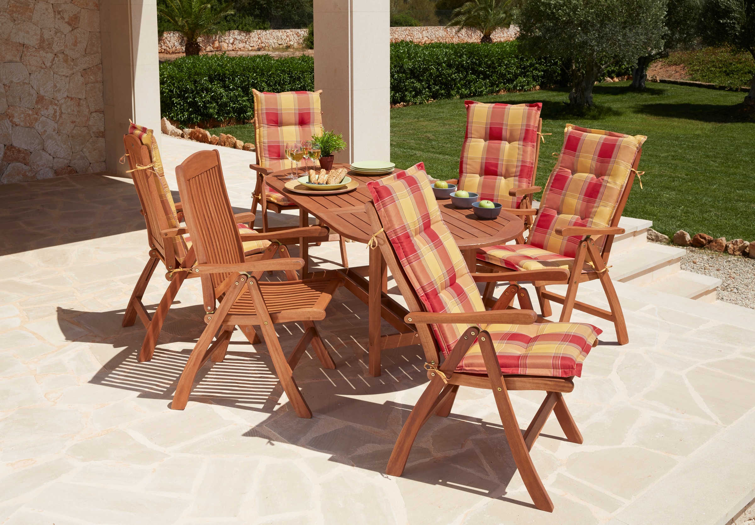 MERXX Garten-Essgruppe »Maracaibo«, (13 tlg., 6xKlappsessel, inkl. Auflagen, 1x Ausziehtisch 160(210)x90 cm), Eukalyptusholz, FSC® Mix, geeignet für 6 Personen