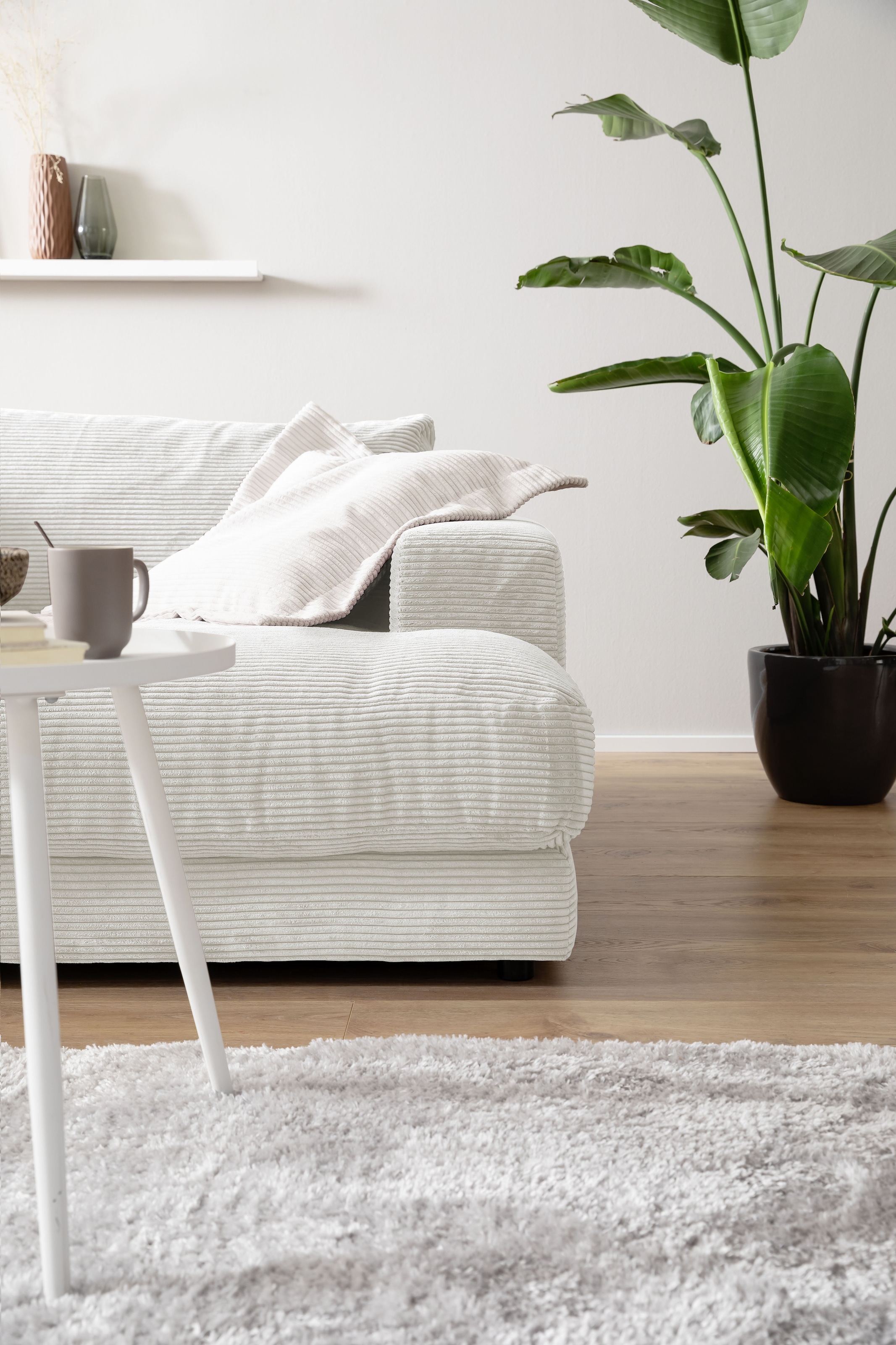 Places of Style Loungesofa »Enisa, B/T/H: 290/170/85 cm«, Zeitloses und stylisches Loungemöbel, Mega-Sofa, Big-Sofa XXL