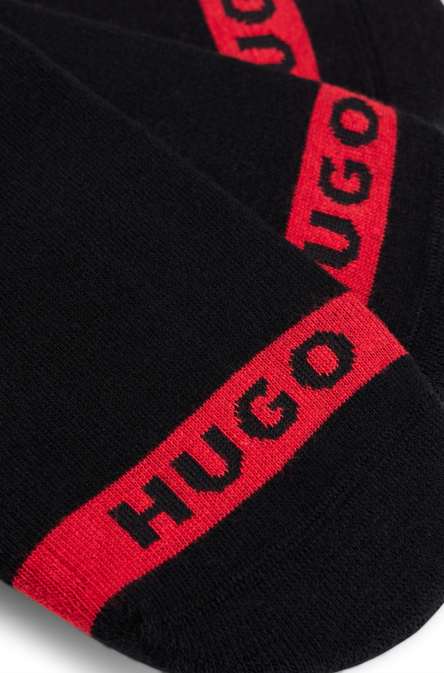 HUGO Underwear Businesssocken »3P LC PLUSH TAPE CC«, (Packung, 3 Paar, 3er), mit HUGO Logostickerei auf rotem Farbstreifen