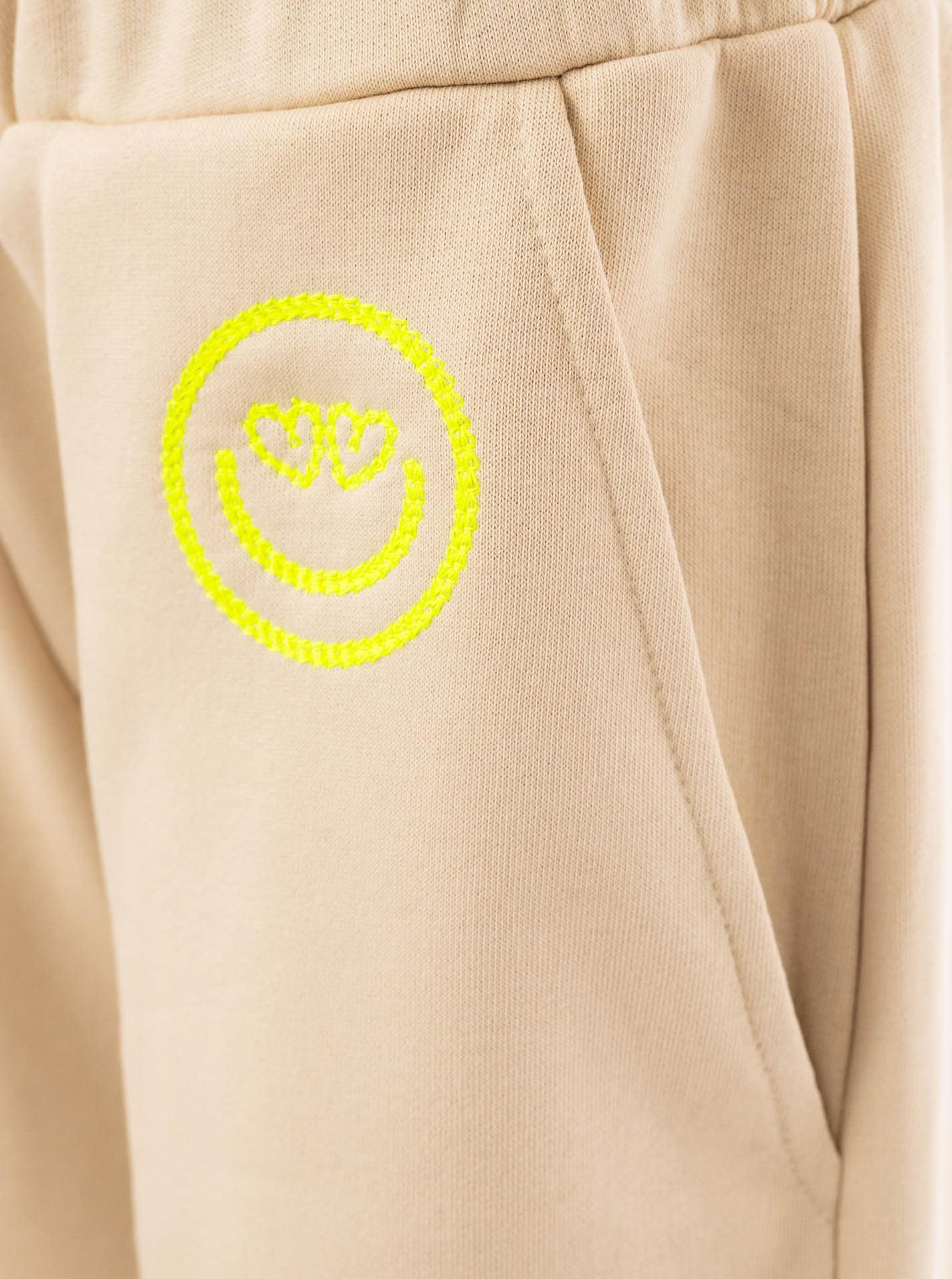 Zwillingsherz Sweathose »"Alissa"«  mit Print und Neon Stickerei , Kordel und Eingriffstaschen