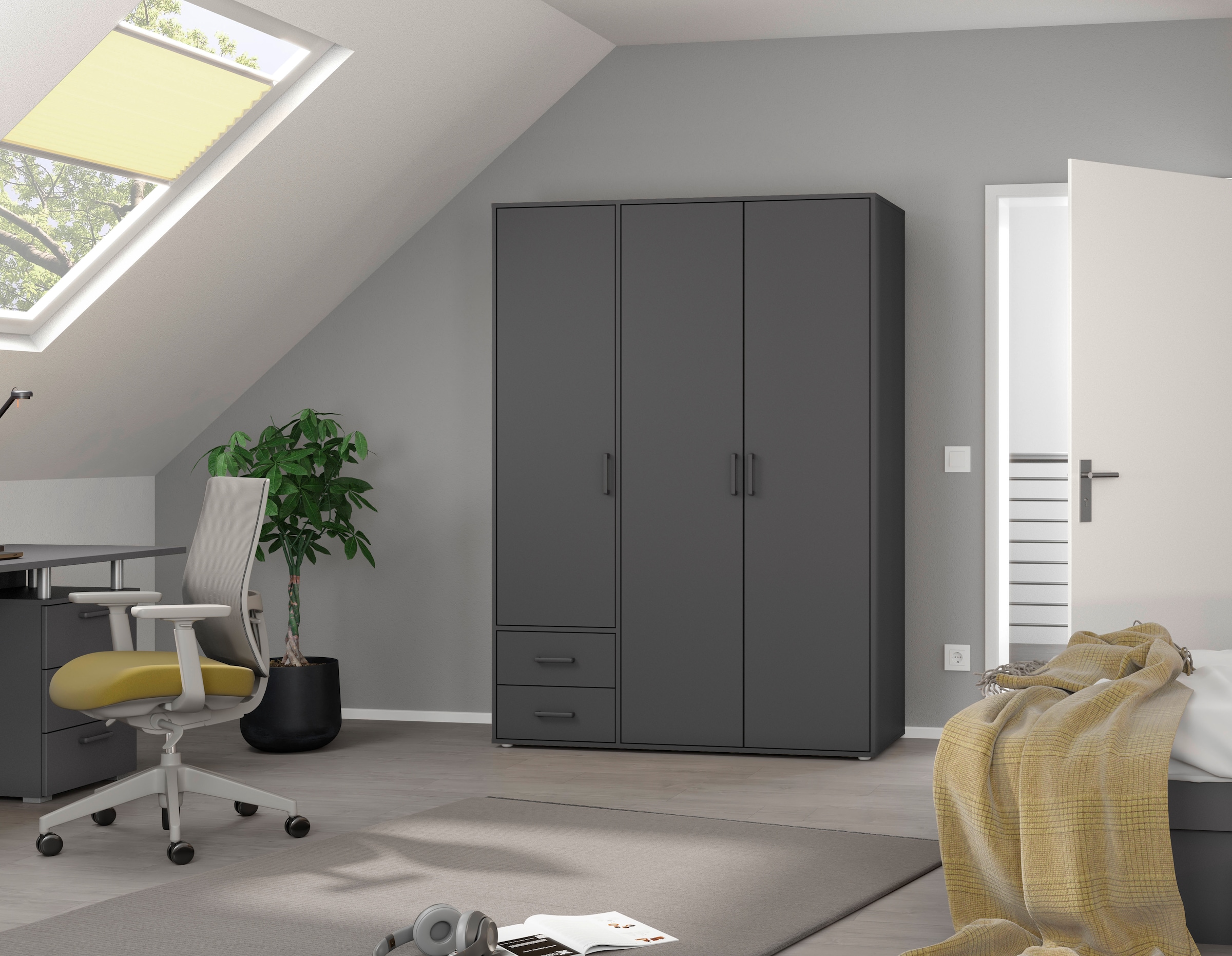 rauch Drehtürenschrank »Kleiderschrank Schrank Garderobe Wäscheschrank VOYAGER«, (in 3 verschiedenen Ausstattungen BASIC/CLASSIC/PREMIUM), moderne Griffe in Graumetallic mit Außenschubkästen MADE IN GERMANY