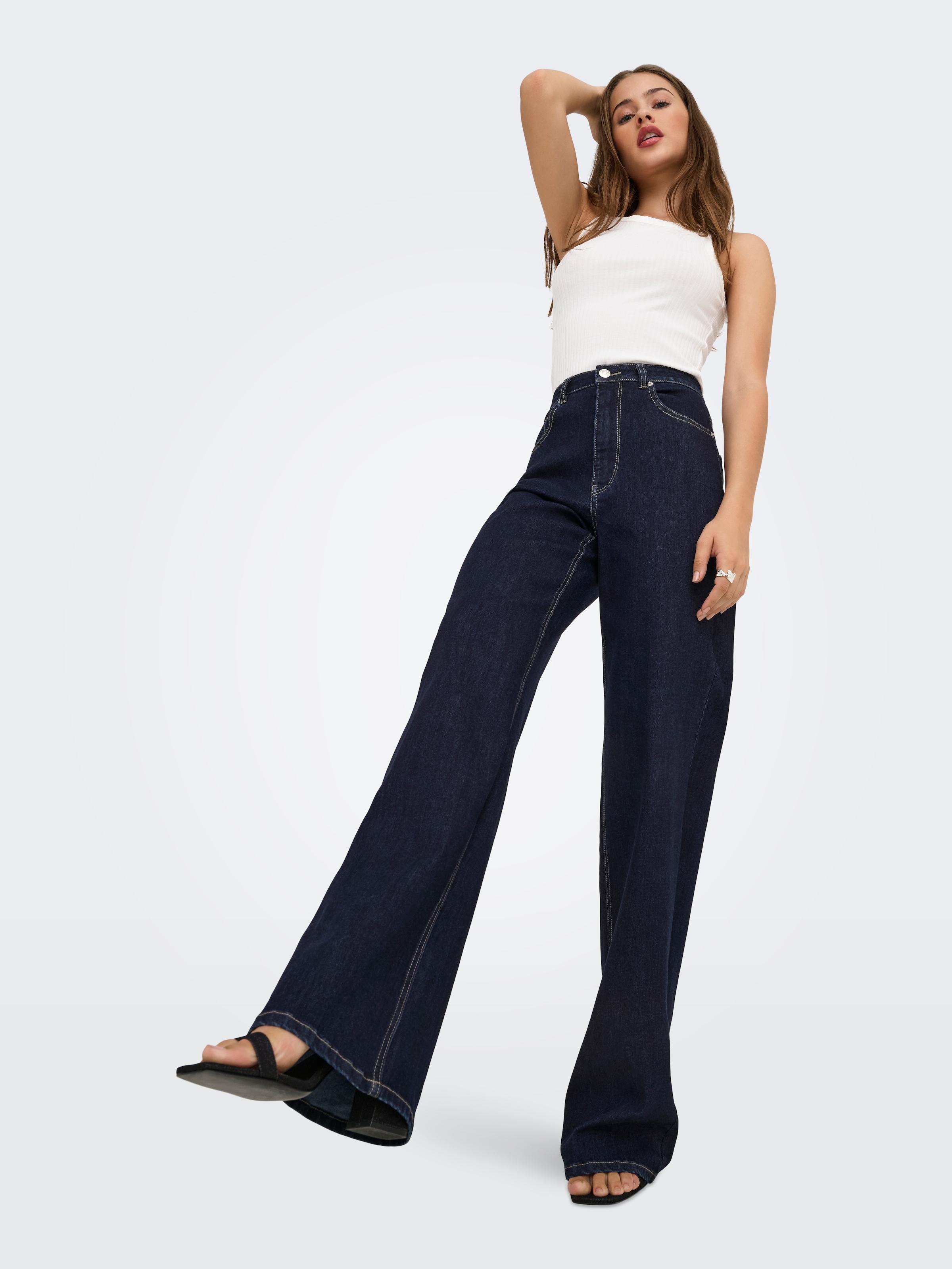 ONLY High-waist-Jeans »ONLJUICY-WAUW HW WIDE DNM GUA334 NOOS« Materialmix, high waist, wide fit