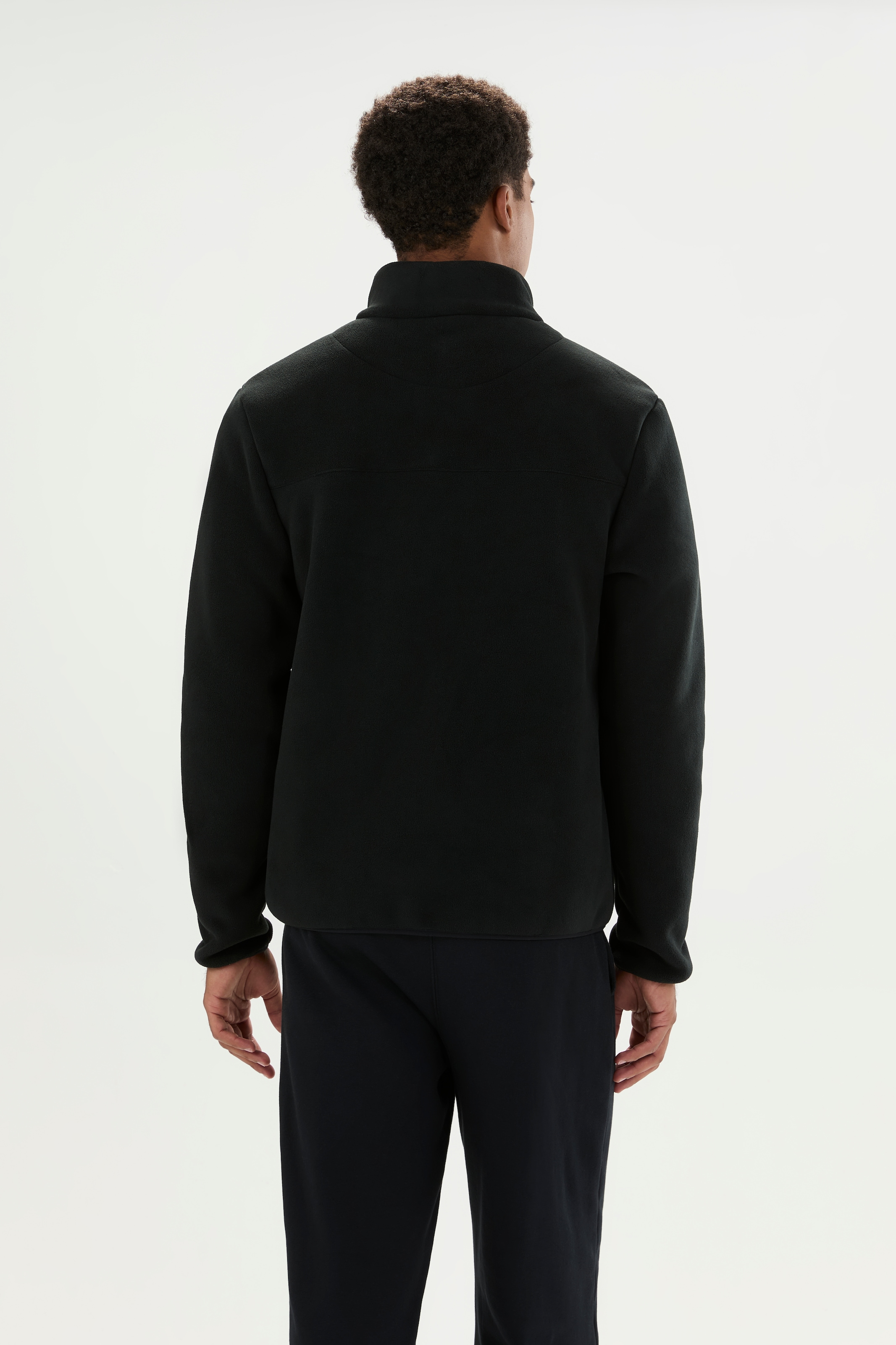 Ellesse Fleecejacke »MONTERRAS FZ JACKET« Weiches Sherpa-Fleece, Sportliche Kontrastdetails, Silikonlogo