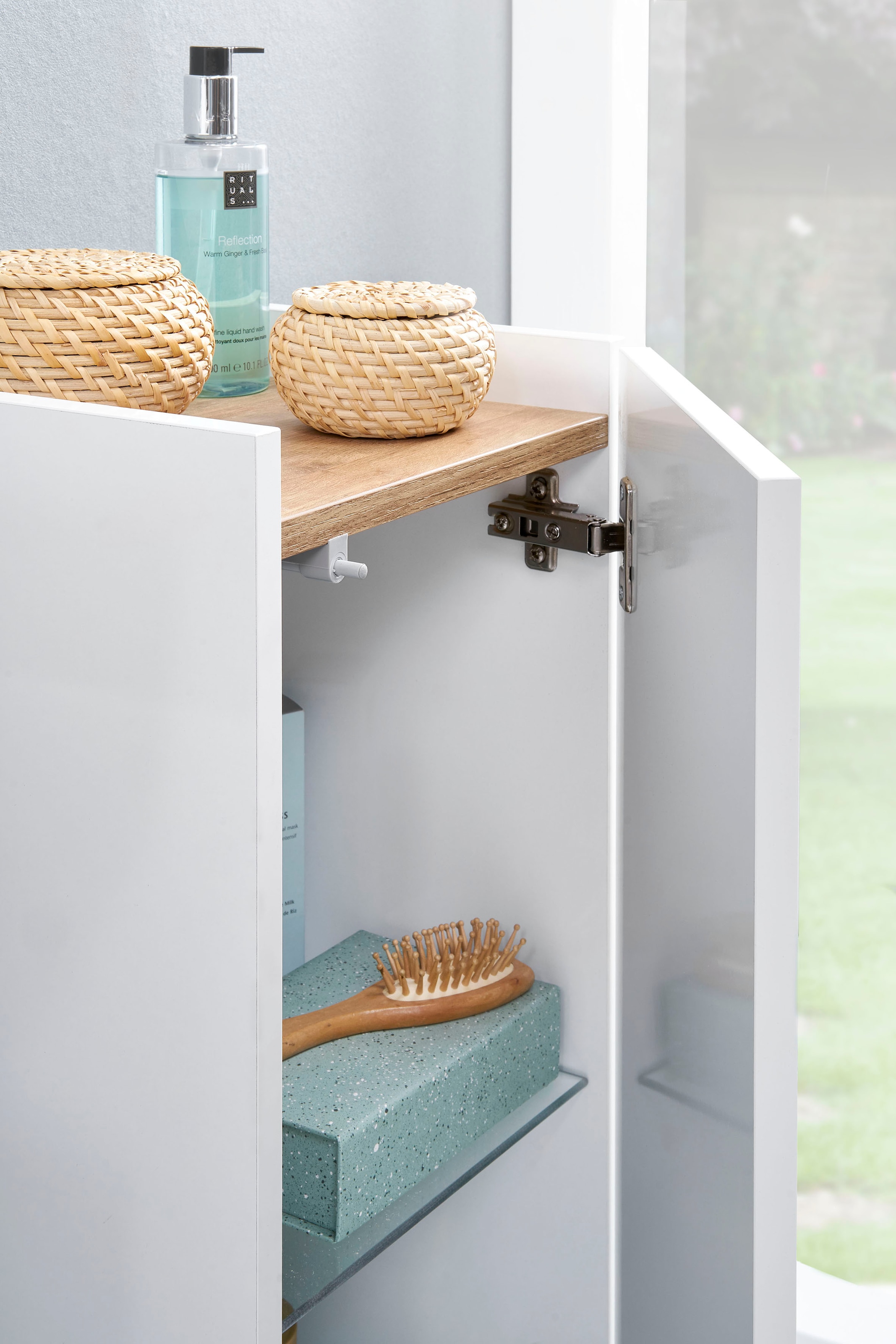 Saphir Unterschrank »Quickset 947 Badschrank mit 1 Tür, 1 Einlegeboden, 30 cm breit« Badezimmer-Unterschrank inkl. Türdämpfer, Weiß Glanz, grifflos