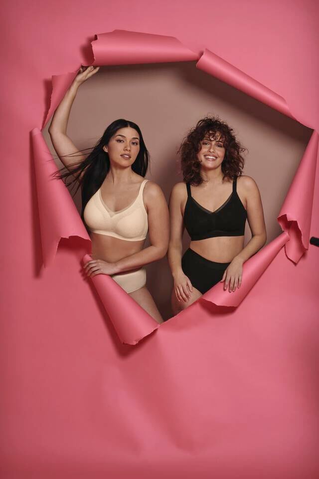 Anita since 1886 Bralette Verstellbare Träger, sportlich leichter Mesh Abschluss im Dekolleté.