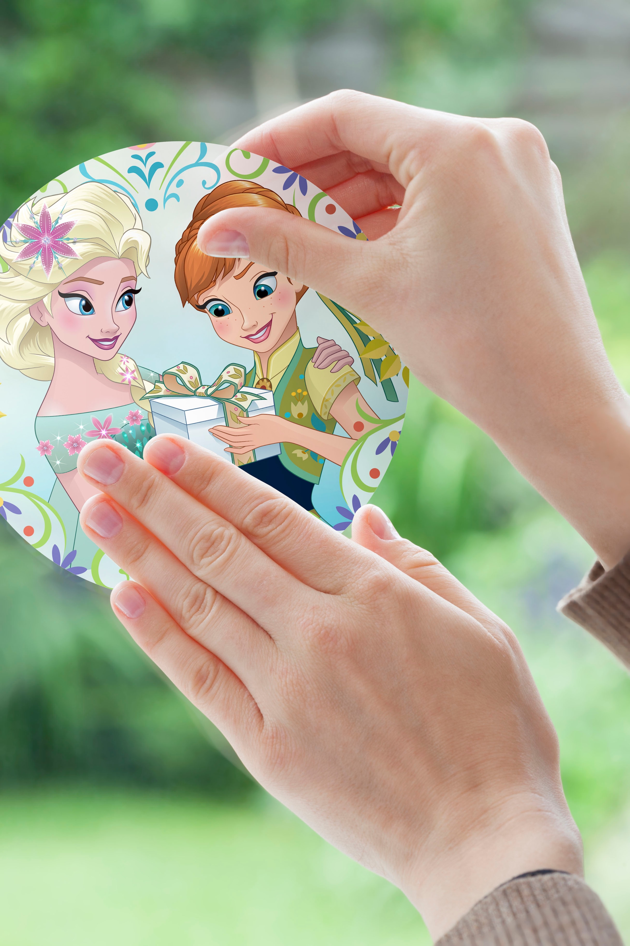 Komar Fensterbild »Frozen Springday Bubbles  - Größe 30 x 30 cm, 2 Bogen« Fenstersticker, selbsthaftend