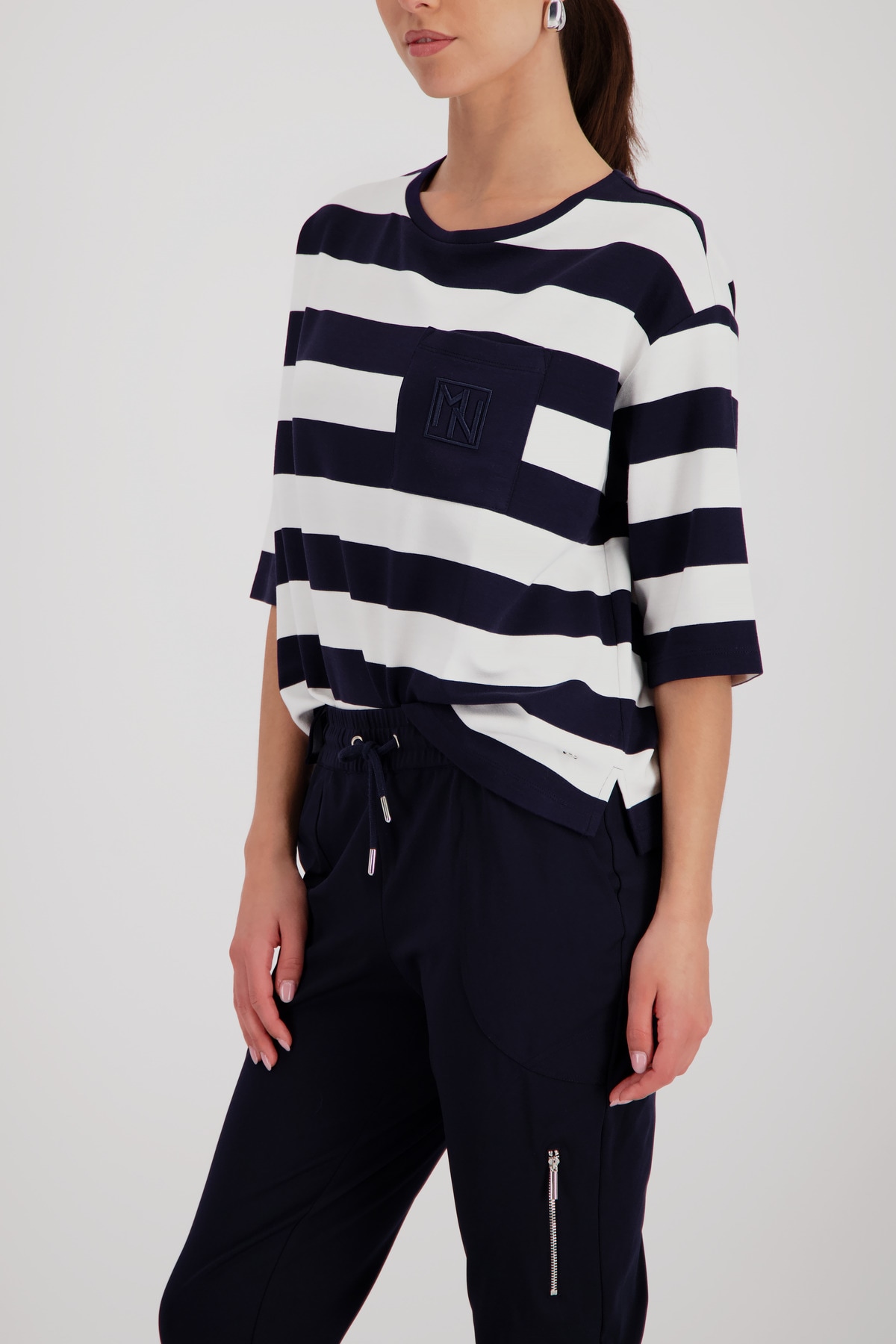 Monari Sweatshirt , Regular fit mit Brusttasche
