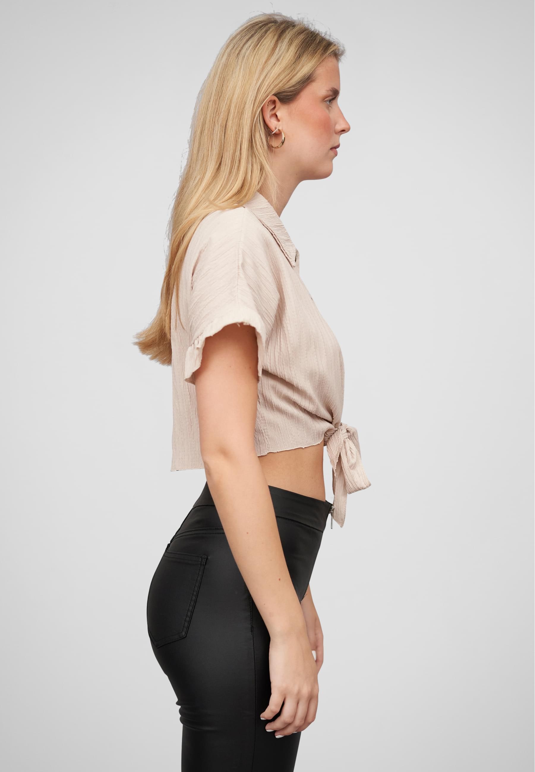 CLOUD 5IVE Klassische Bluse »CLOUD 5IVE Crop Bluse mit Knopfleiste und Knoten«