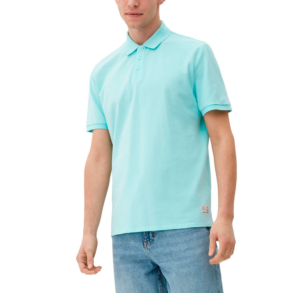 Q/S by s.Oliver Poloshirt, Einschnitte an den Seiten