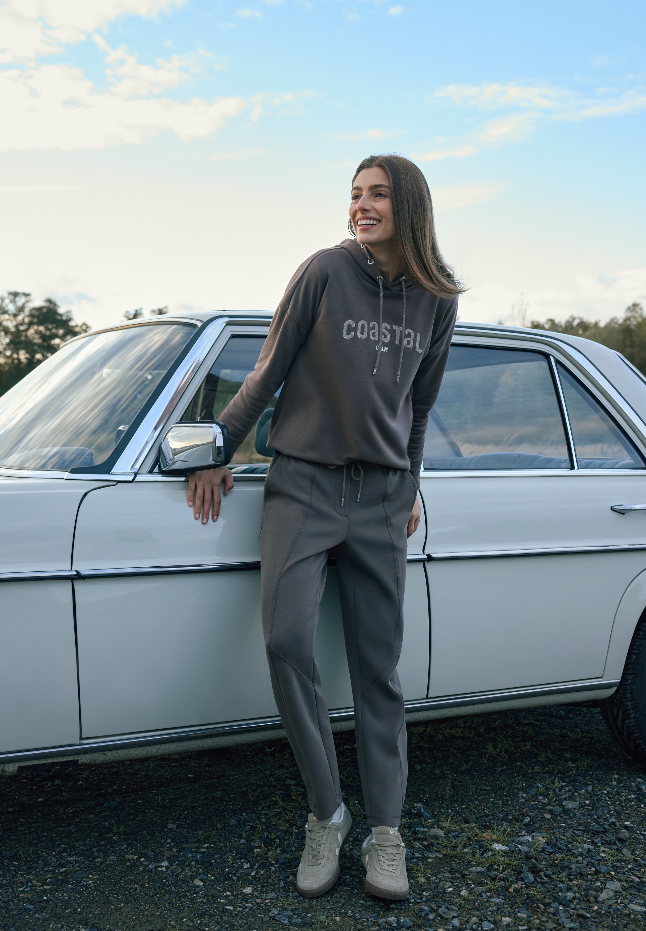 Cecil Hoodie , mit Stickerei
