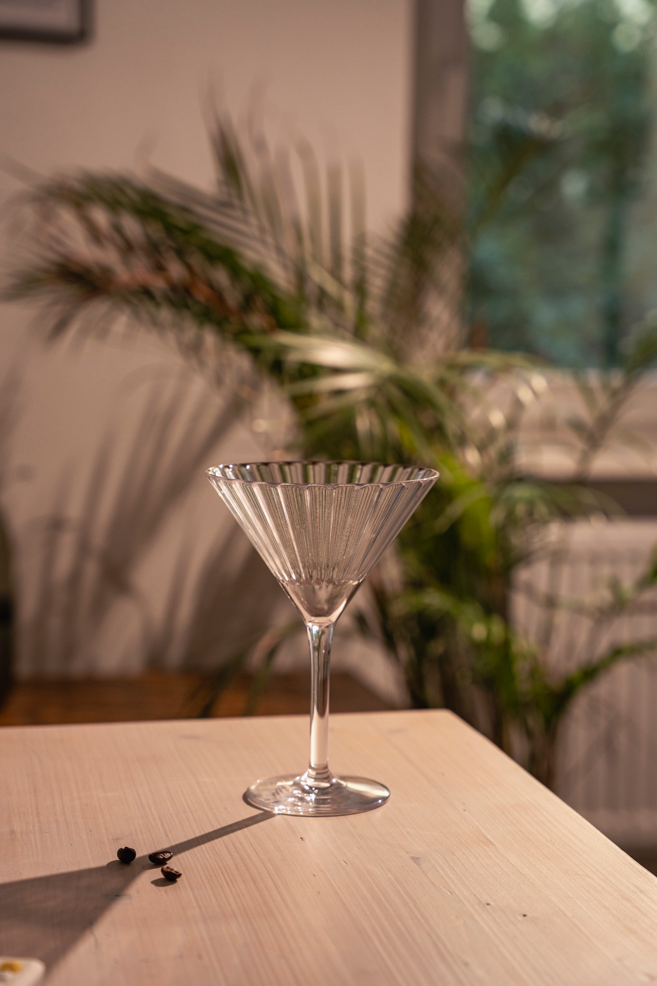 APS Martiniglas »PERFECTION, 200 ml, aus Tritan-Kunststoff« elegante Trinkbecher in Glasoptik – ideal für stilvollen Genuss