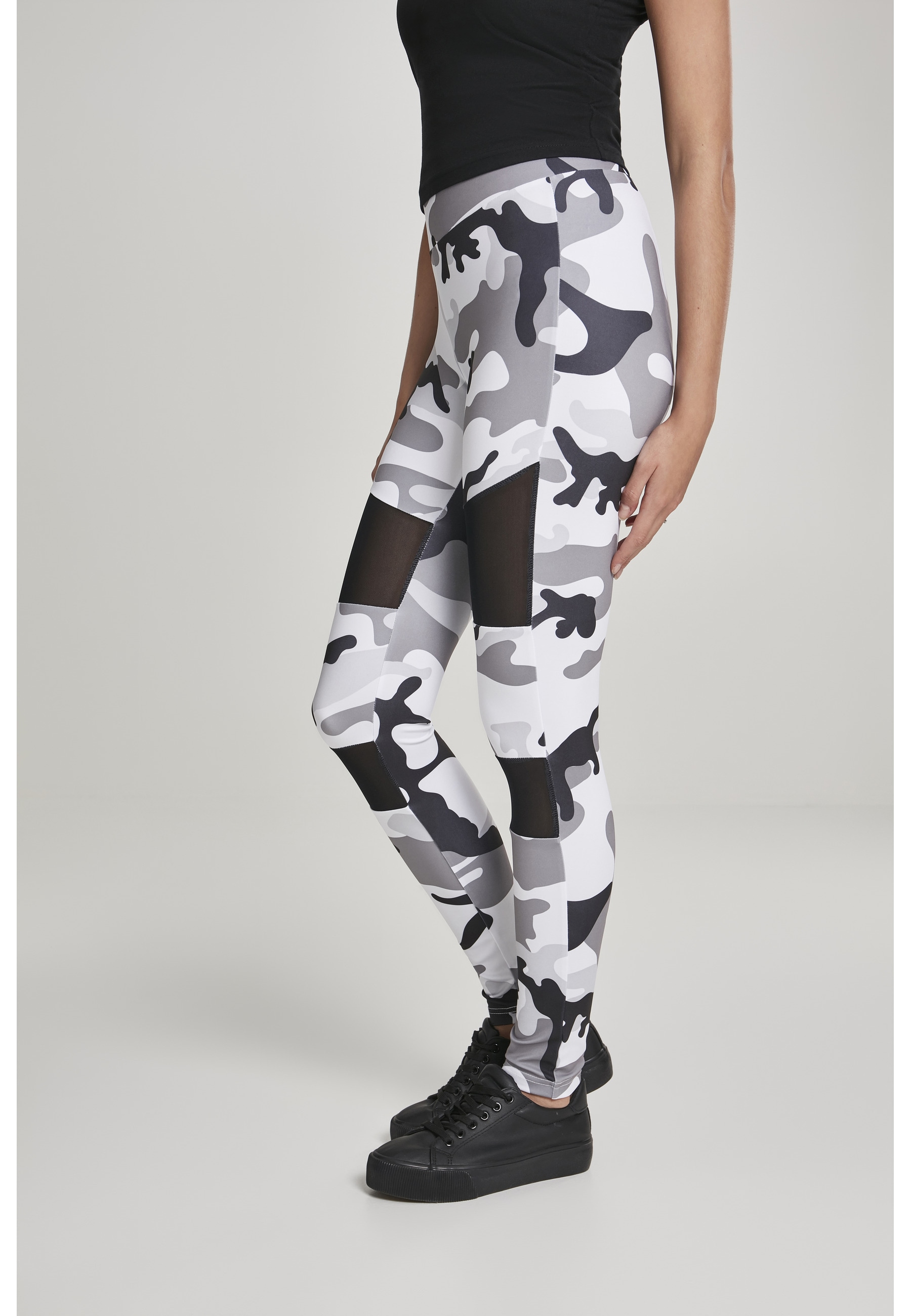 URBAN CLASSICS Leggings »Urban Classics Damen Ladies Camo Tech Mesh Leggings«