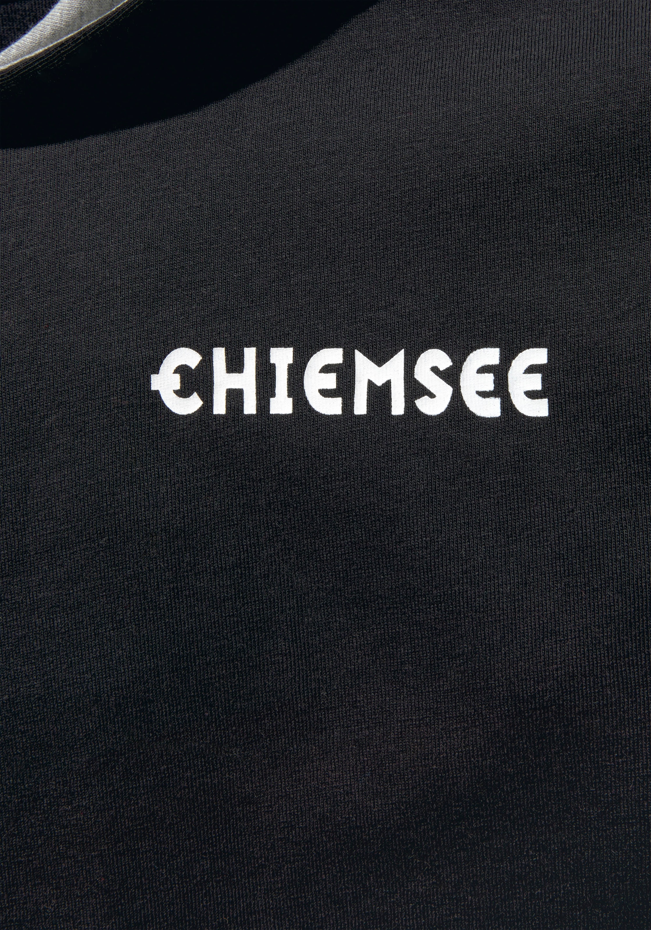 Chiemsee Kapuzenshirt »mit Kapuzendruck«, und Rückenprint online bestellen