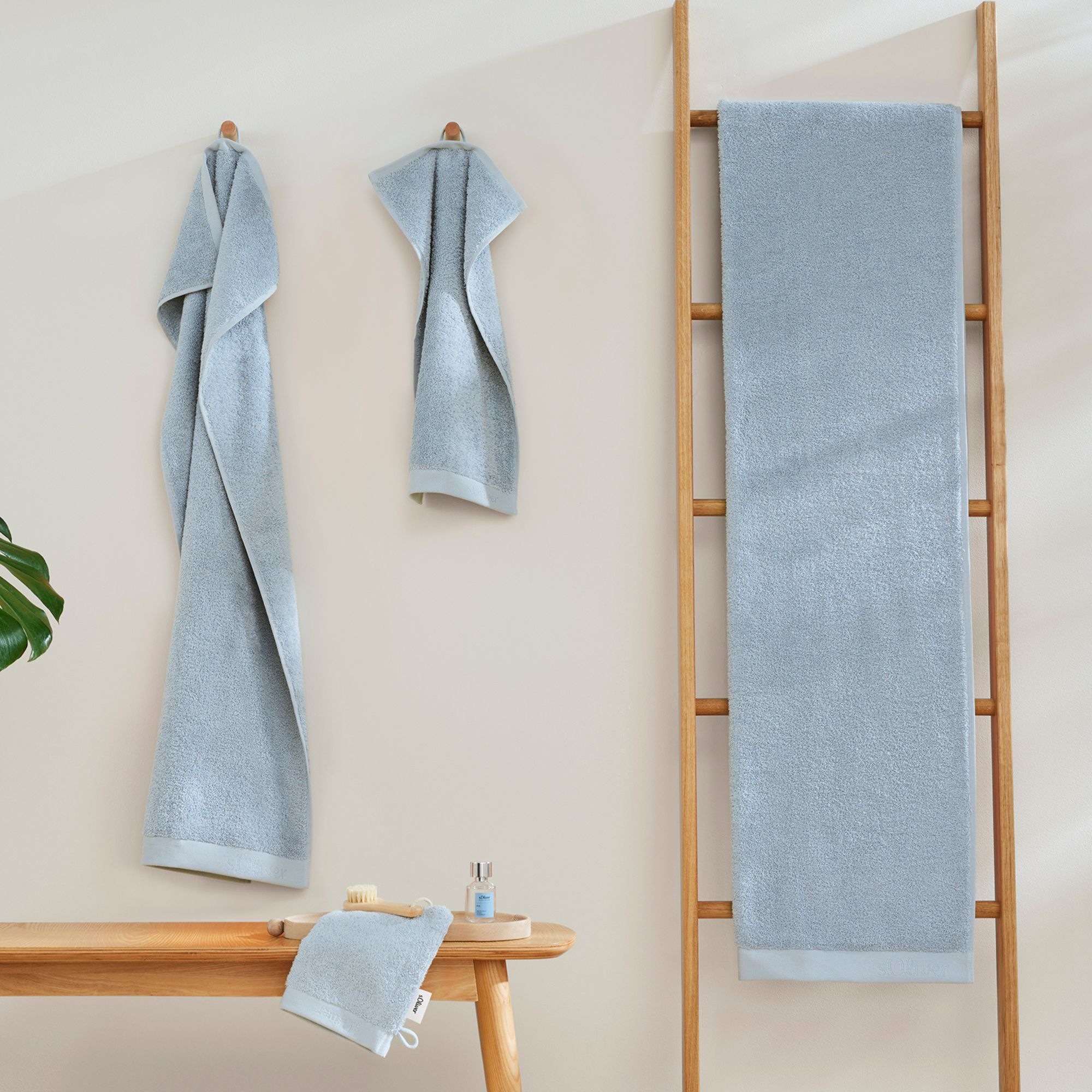 s.Oliver Duschtuch »s.Oliver, Premium Qualität, 600 gr/m², auch als Sets erhältlich«, (1 St., Badetuch 70 x 140 cm), große Farbauswahl, auch als Handtuch, Waschhandschuh, Gästetuch