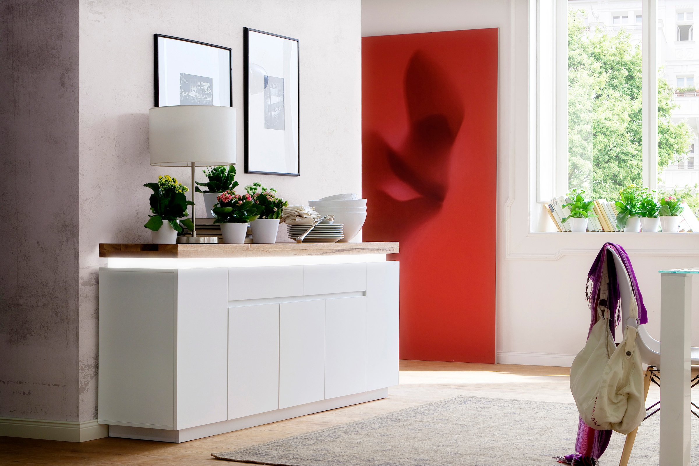 MCA furniture Sideboard »Romina«, mit LED Beleuchtung weiß dimmbar, inkl. Fernbedienung