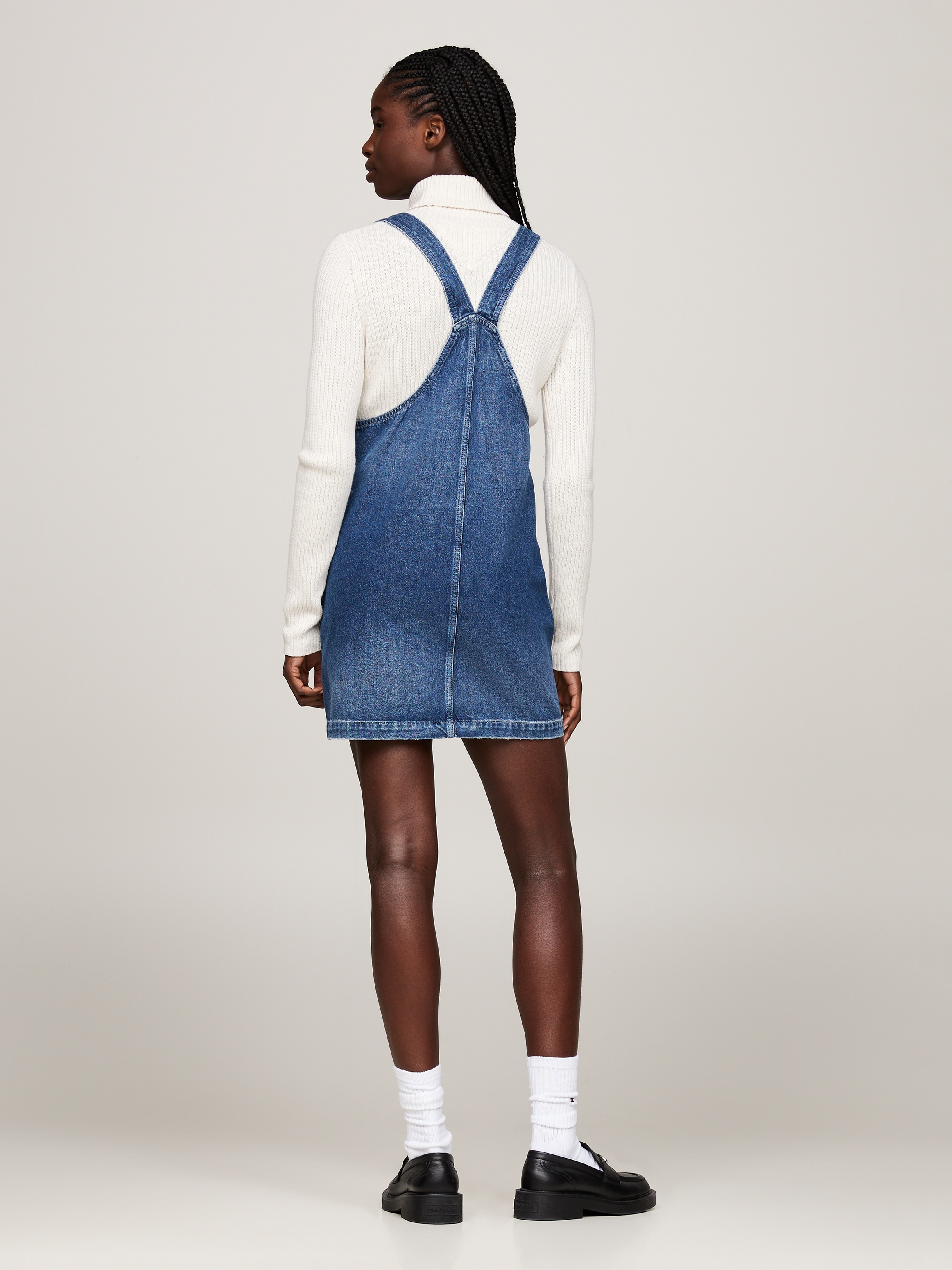 Tommy Jeans Jeanskleid »PINAFORE DRESS DH6031 EXT«, mit großem Logo
