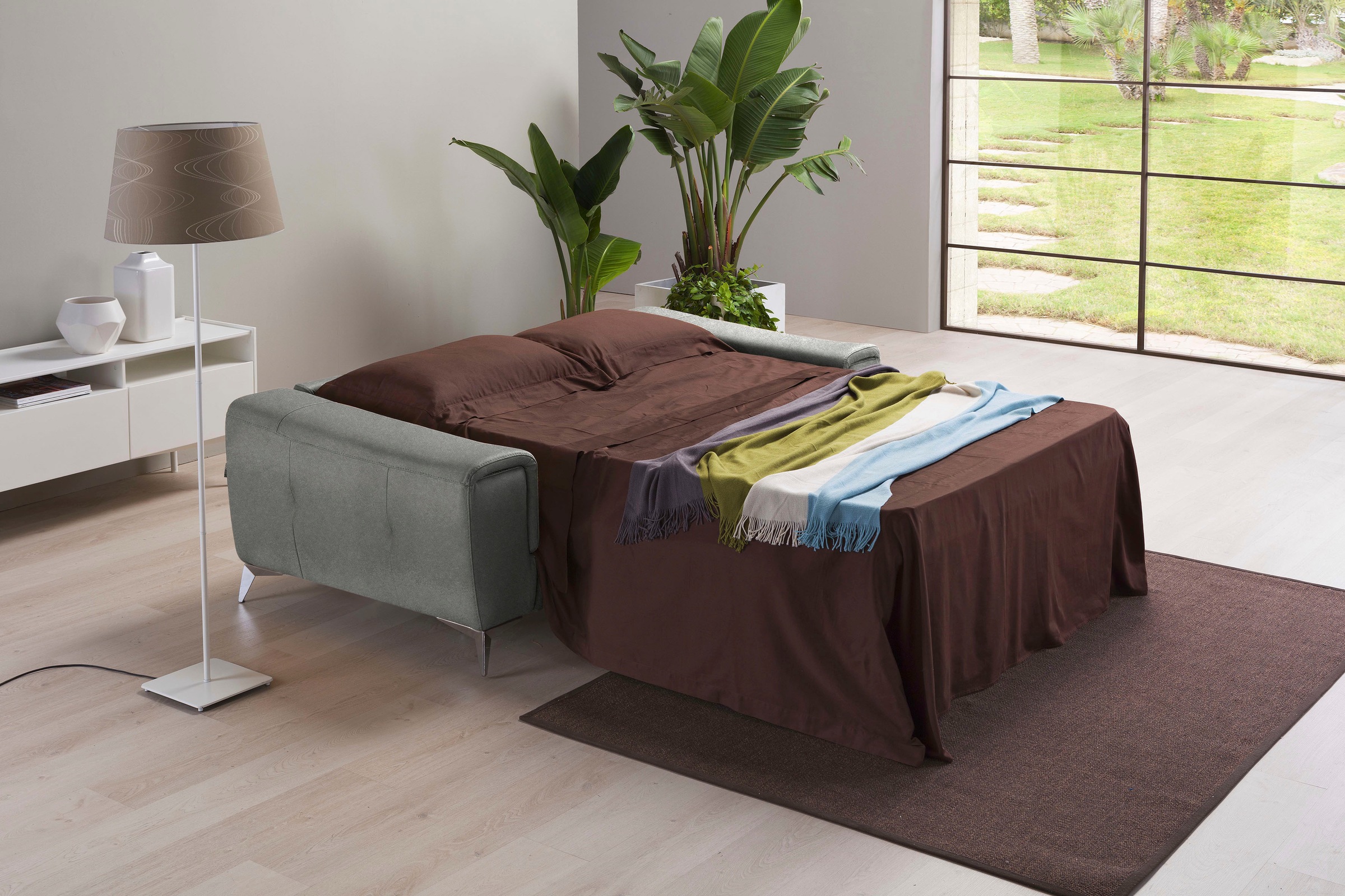 Egoitaliano Schlafsofa »Francine, Designsofa, Loungesofa mit Dauerschlaffunktion, Bettfunktion«, hochwertiger Metallbettrahmen & Matratze, Kopfteil manuell verstellbar