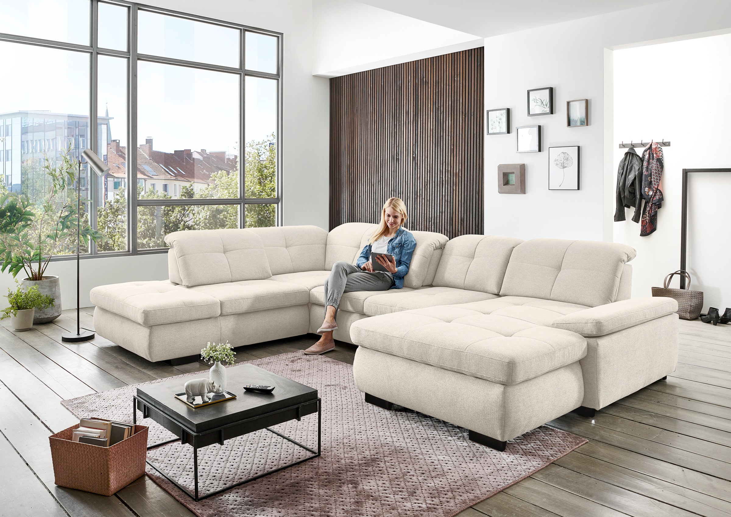 Die PlanBar Ecksofa »MP-IN16012 L-Form, mit Federkern-Polsterung«, inkl. Sitztiefenverstellung wahlweise mit weiteren Funktionen