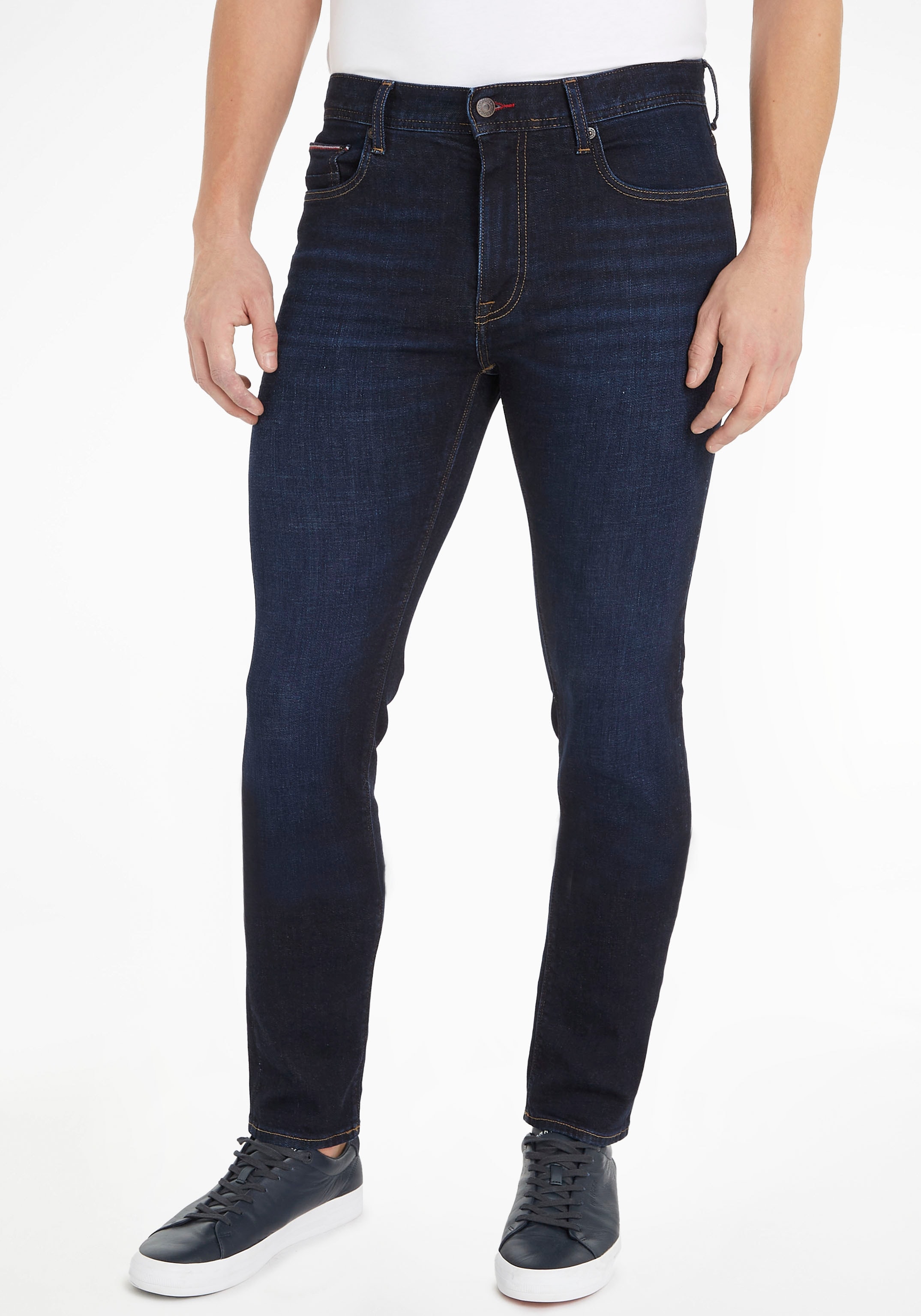 Hilfiger Tommy 5-Pocket-Jeans »SLIM kaufen Leder-Batch Hilfiger BLEECKER am online Bundabschluss Tommy mit hinteren PSTR«,