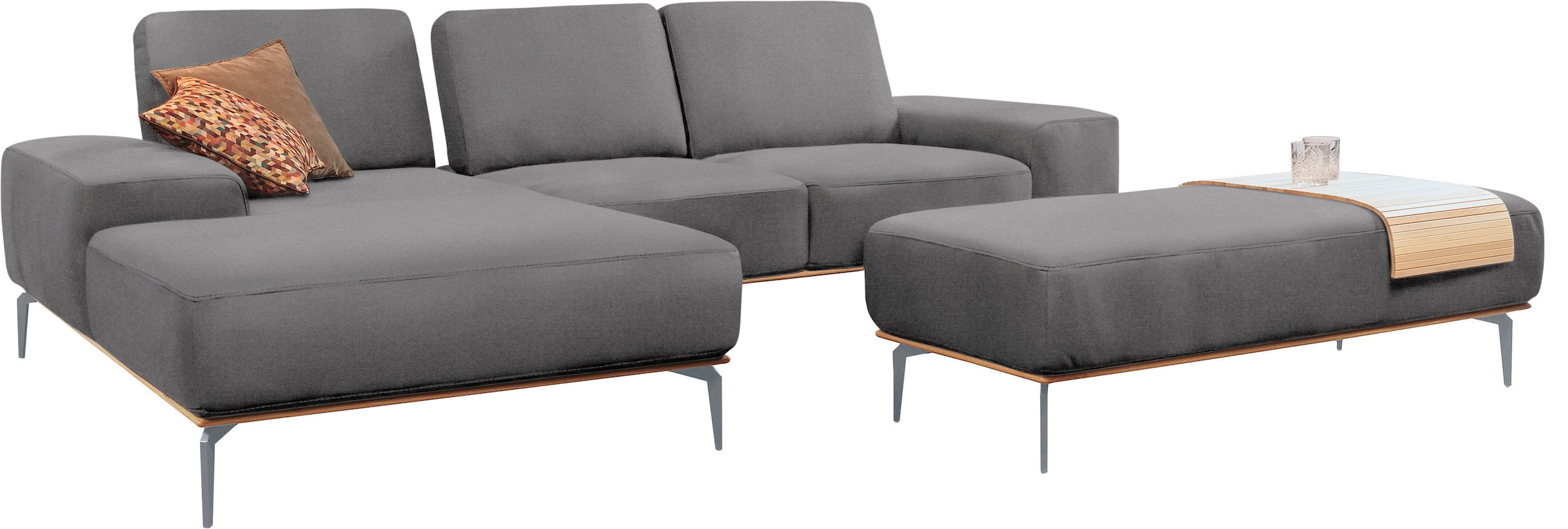 W.SCHILLIG Ecksofa »run, Designsofa mit tollem Sitzkomfort, bequem, L-Form«, mit elegantem Holzsockel, Füße in Silber matt, Breite 279 cm