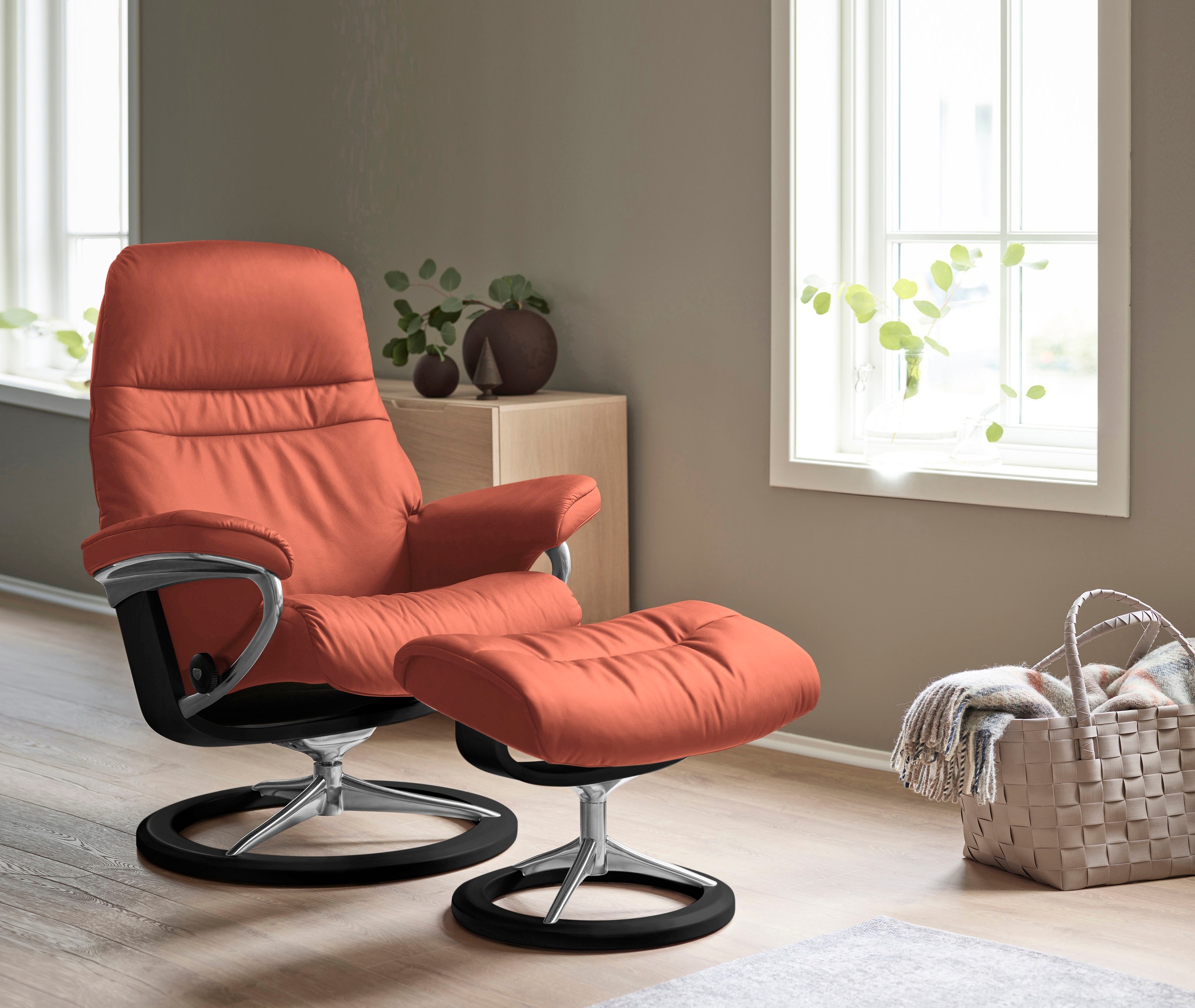 Stressless® Relaxsessel »Sunrise«, (Set, Relaxsessel mit Hocker), mit Signature Base, Größe M, Gestell Schwarz