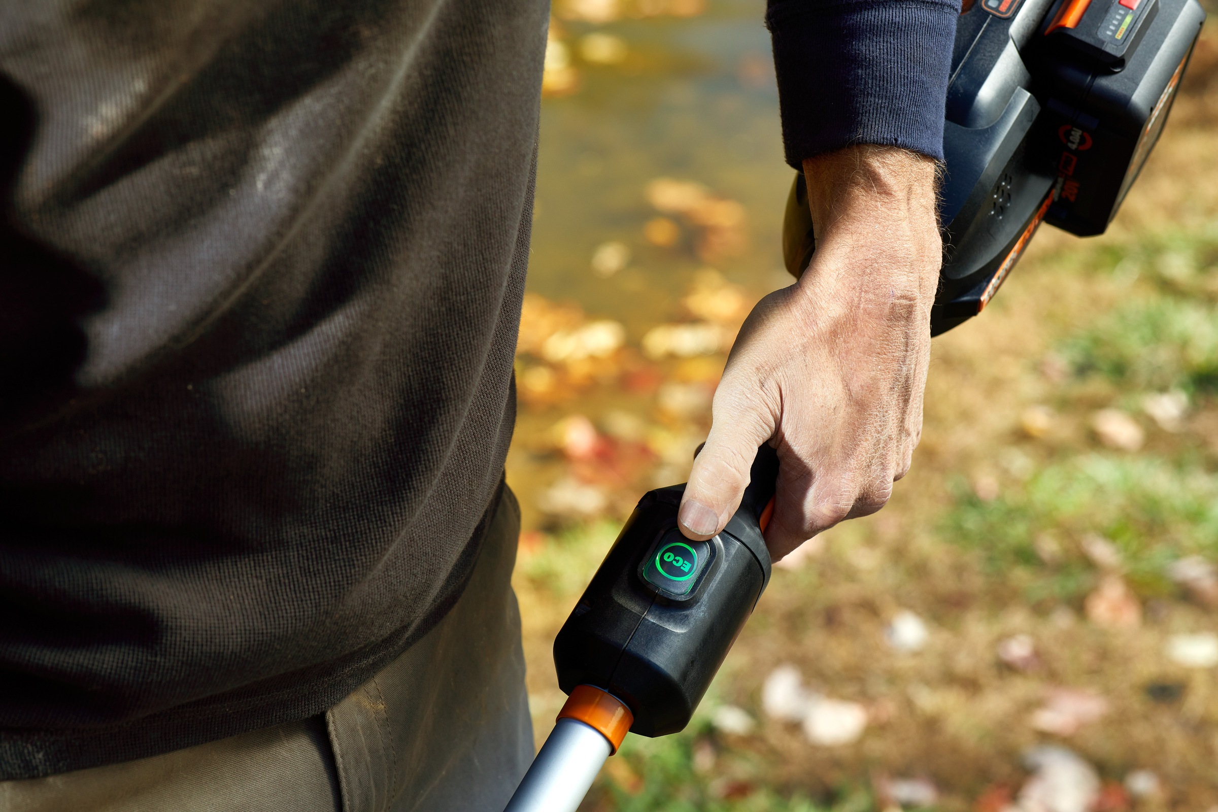 Worx Akku-Rasentrimmer »Nitro WG185E.9«, bürstenloser Motor, max. 4m Fadenlänge, ohne Akku und Ladegerät