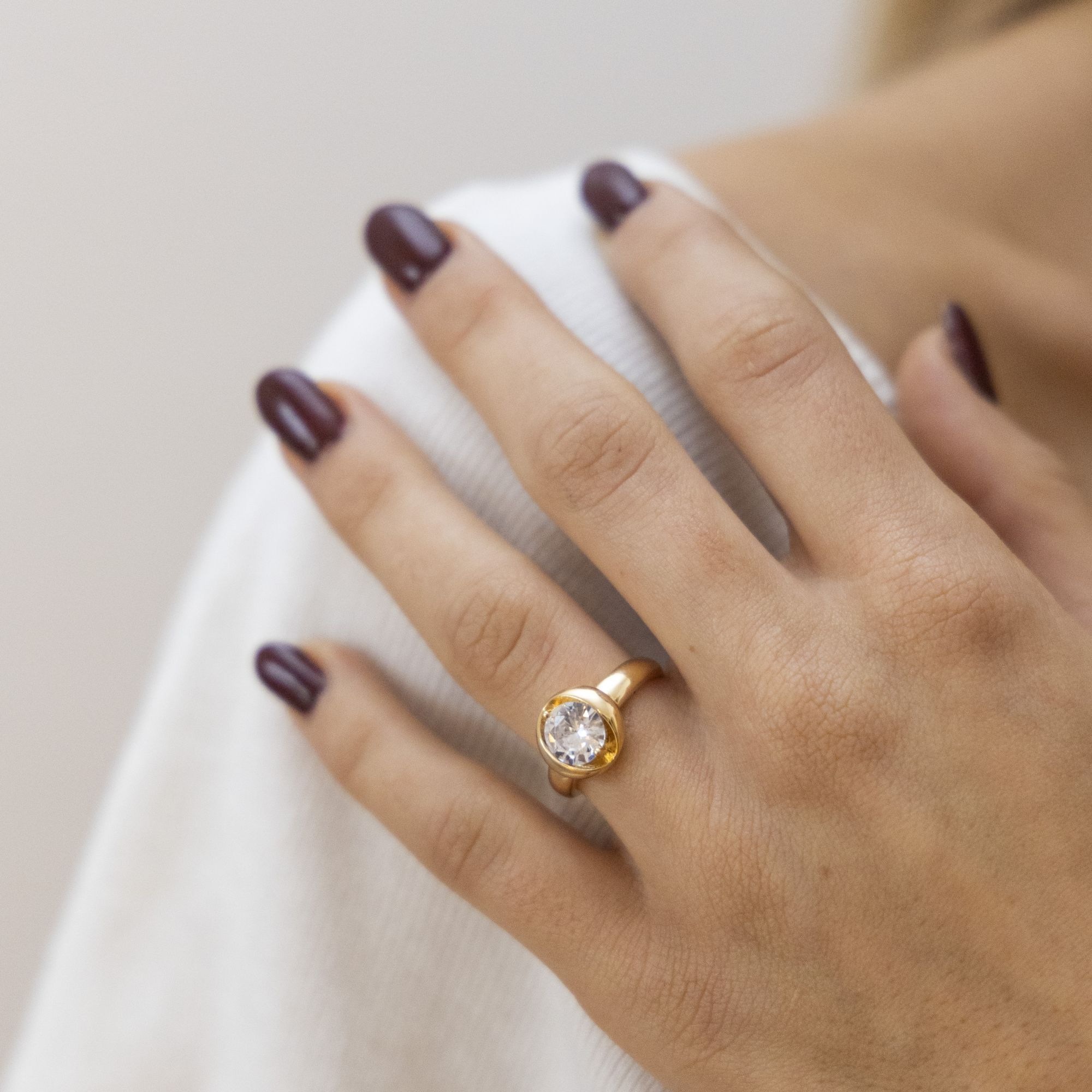 Zeeme Fingerring »Silber 925 vergoldet mit weißem Zirkonia-Stein 8mm«