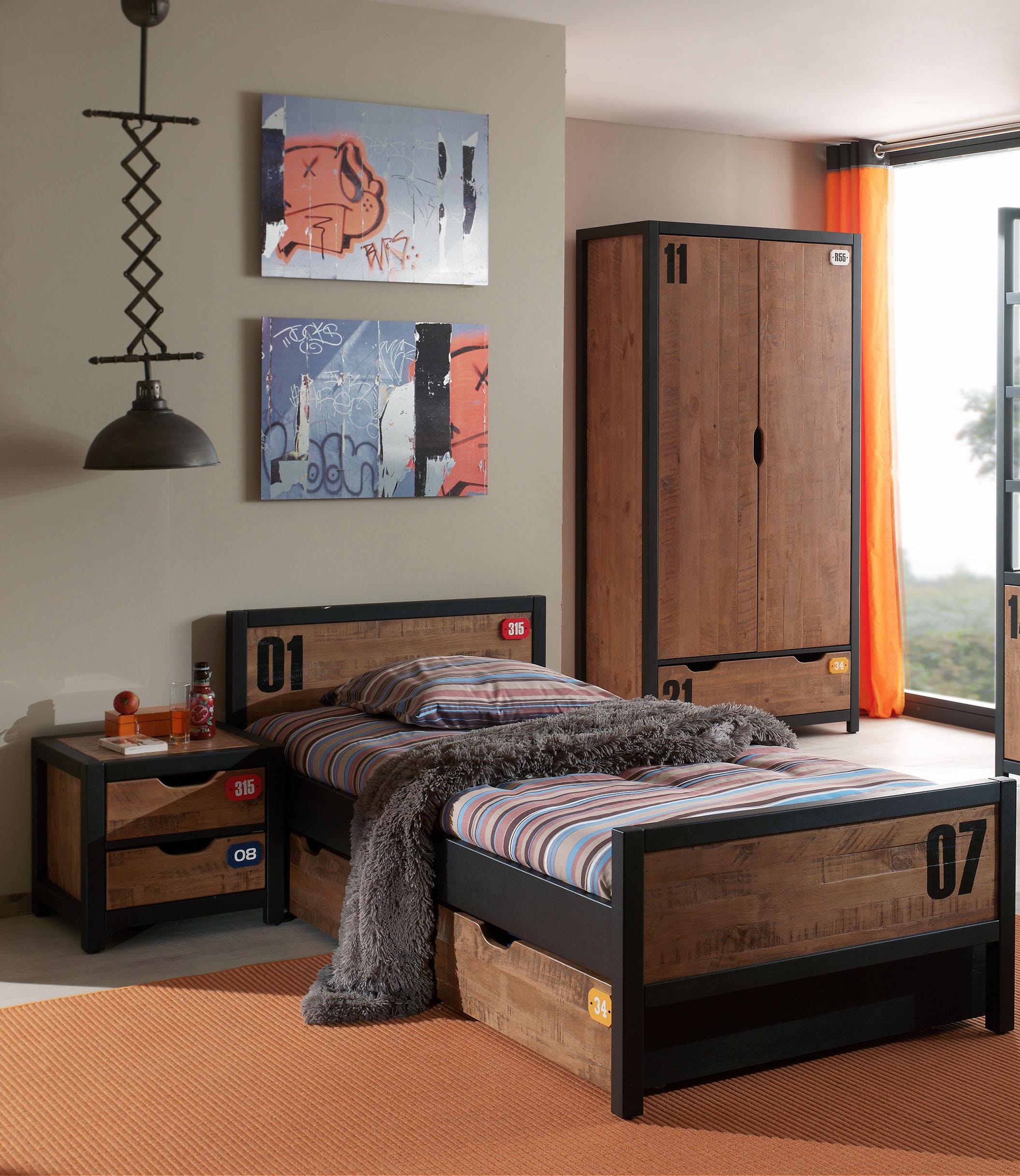 Vipack Drehtürenschrank »Alex, Fronten massiv Kiefer in Hobel-Optik, Dekor Ziffern«, (H/T ca. x200x55cm, Rahmen schwarz, wahlweise 2 Breiten), inkl. Schublade/n, innen mit Kleiderstange