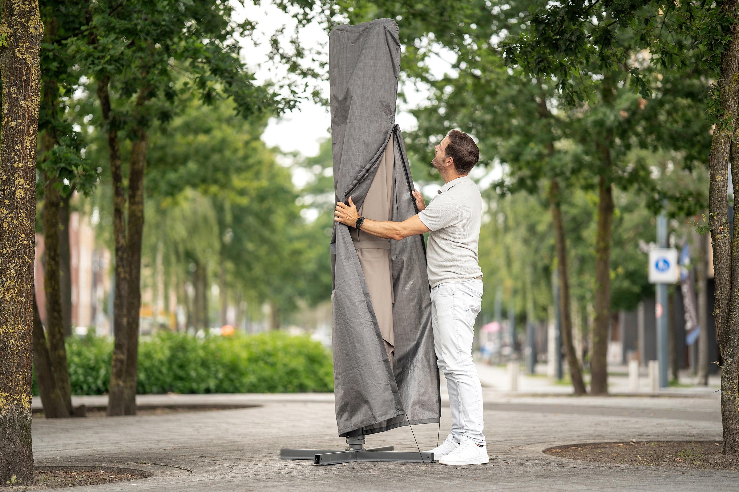 winza outdoor covers Sonnenschirm-Schutzhülle, geeignet für Schirme bis ø 450 cm, Maße 250 x 64 cm