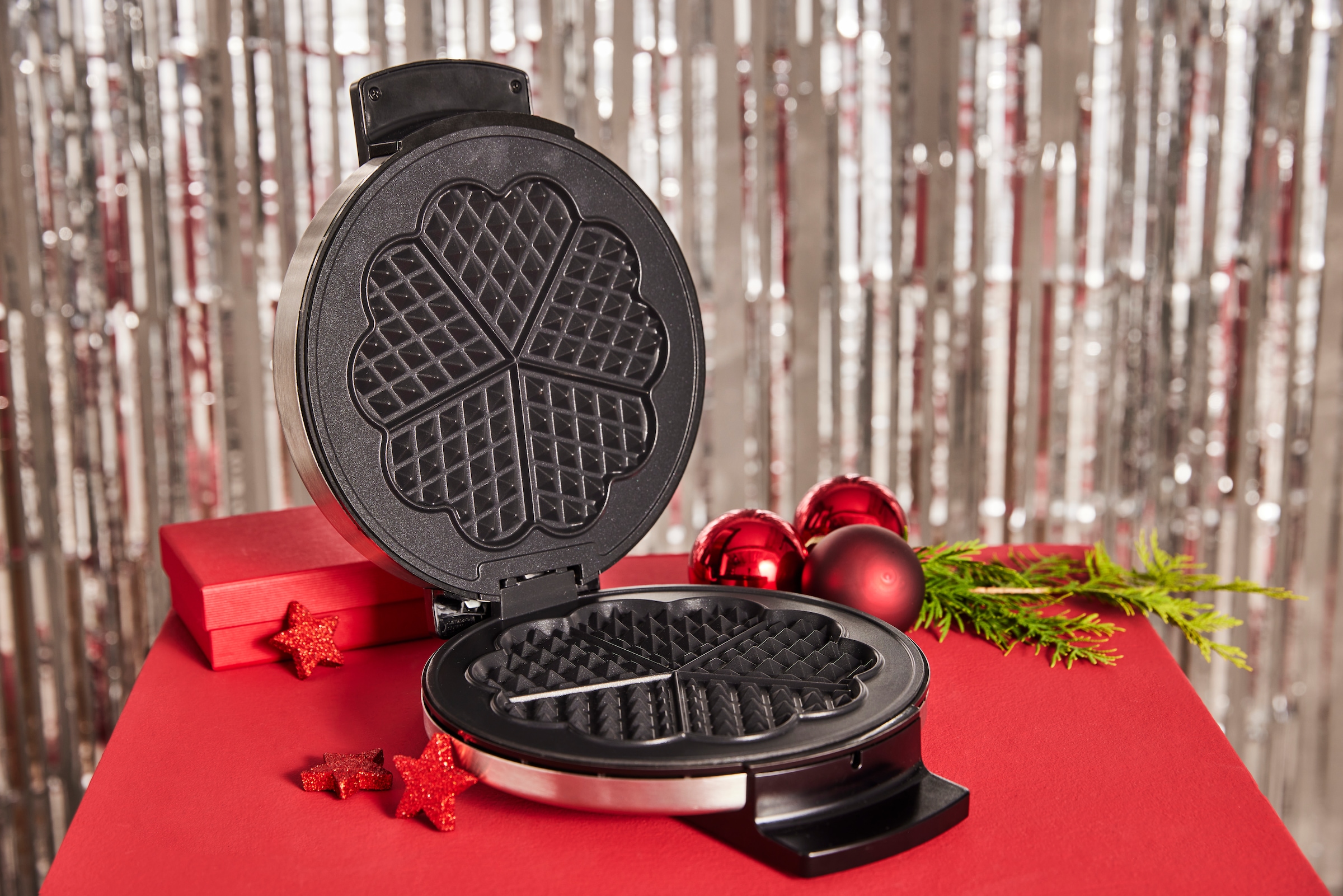WMF Waffeleisen »LONO, antihaftbeschichtete Aluminium-Gussplatten, stufenlose Bräunung«, 900 W, einfache Aufbewahrung, Kabelaufwicklung, Maße: 22 x 26 x 8,5 cm