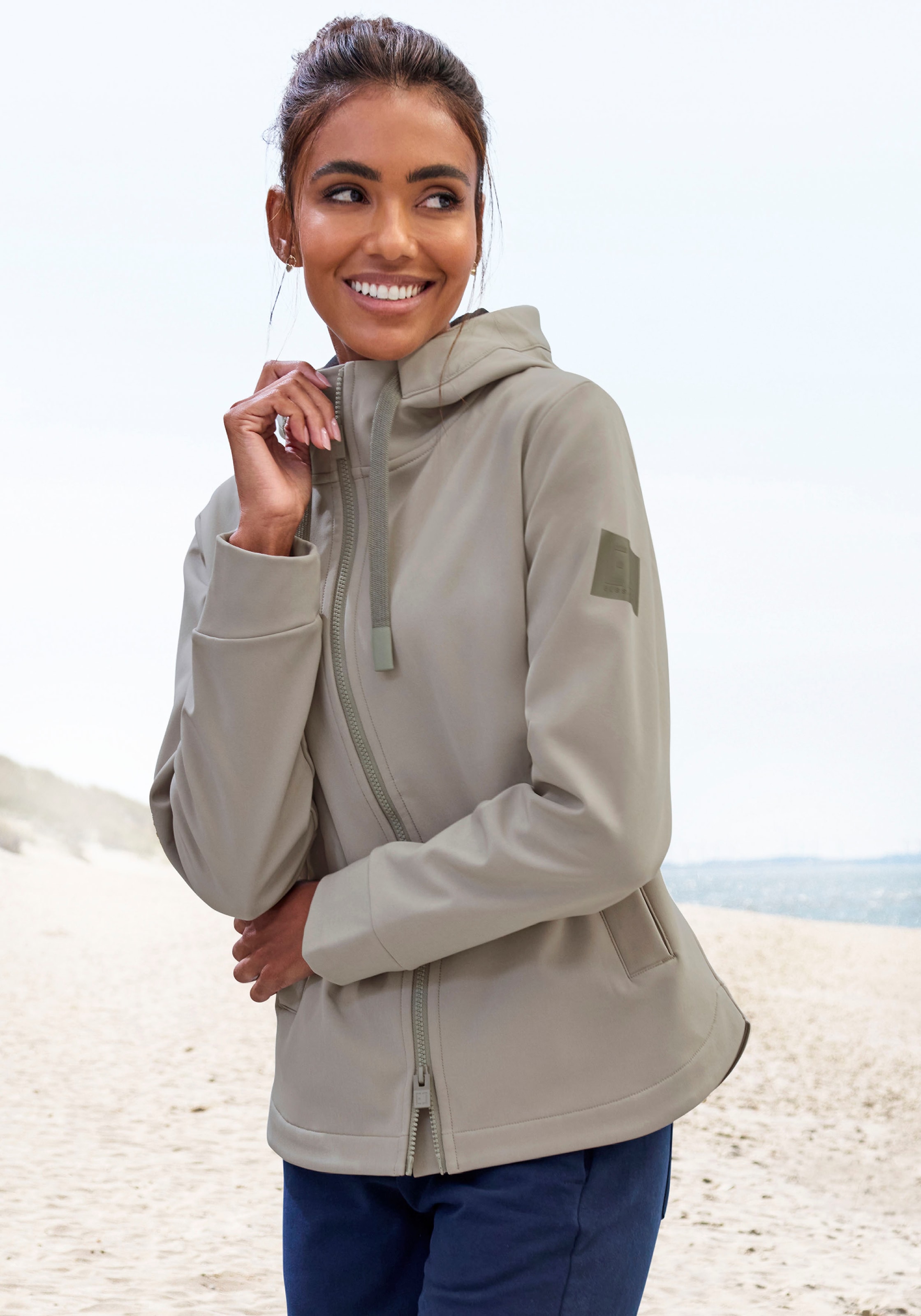 Elbsand Softshelljacke mit verstellbarer Kapuze